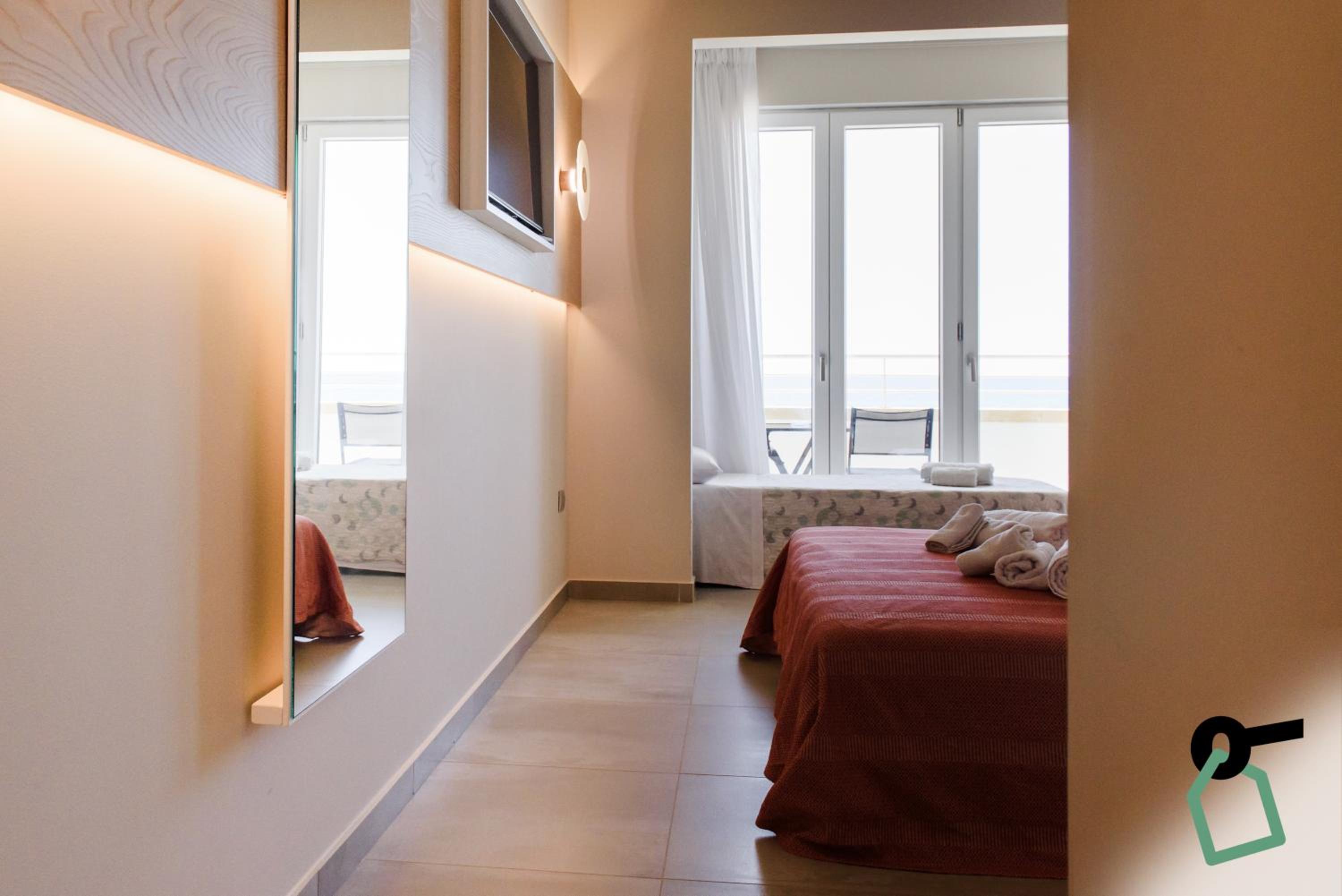 Hotiday Apartments Torre Lapillo