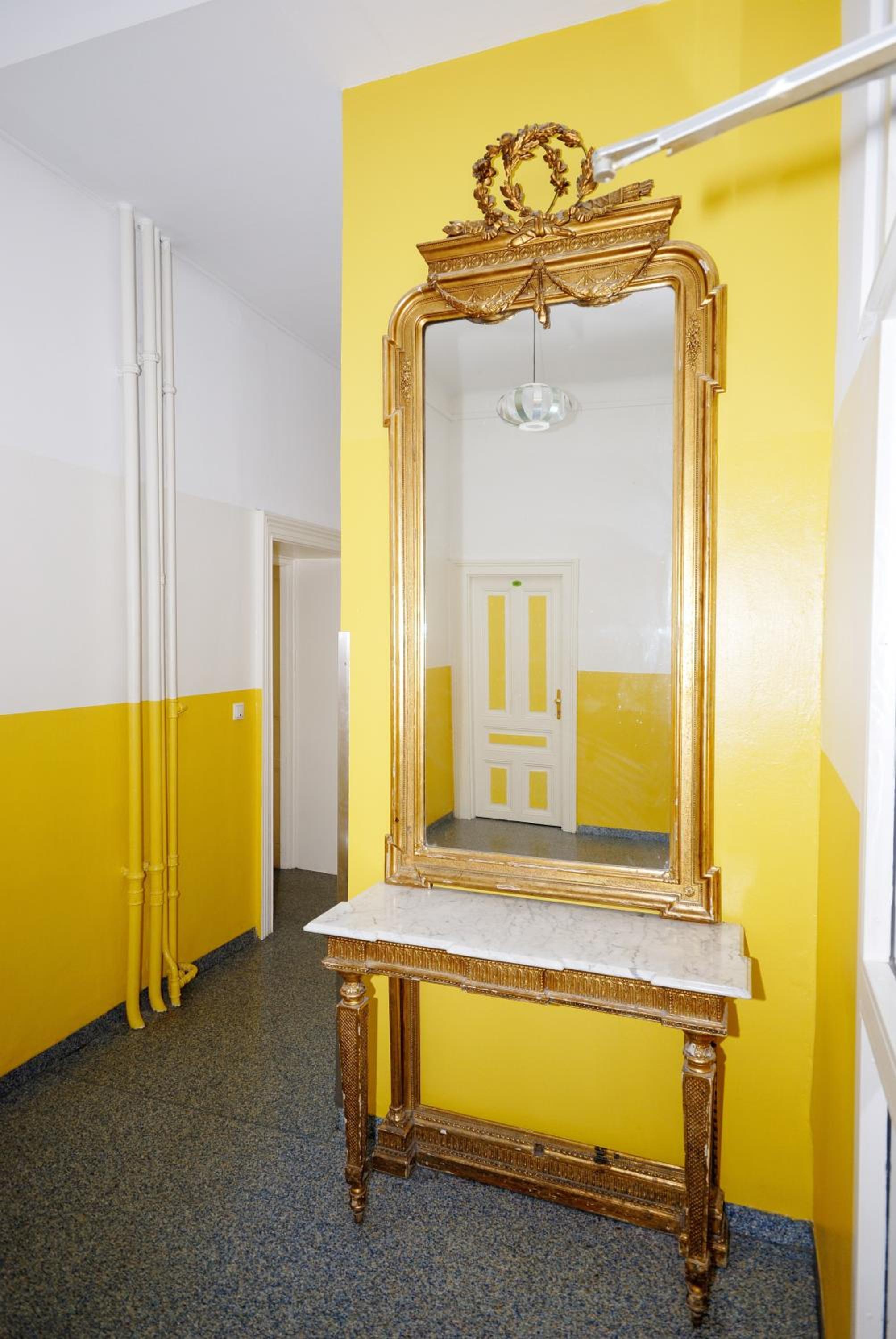 Westend City Hostel