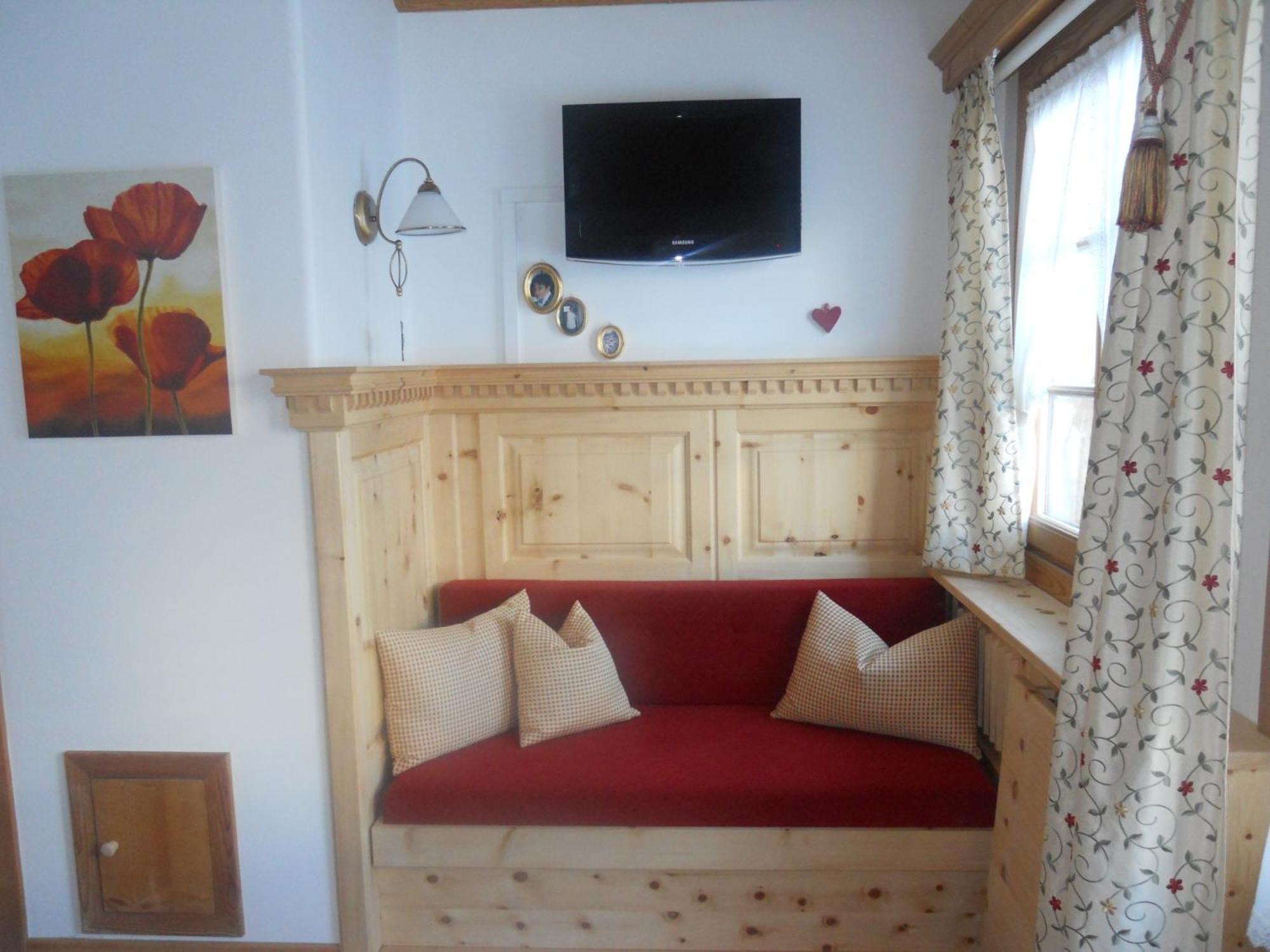 Photo 42