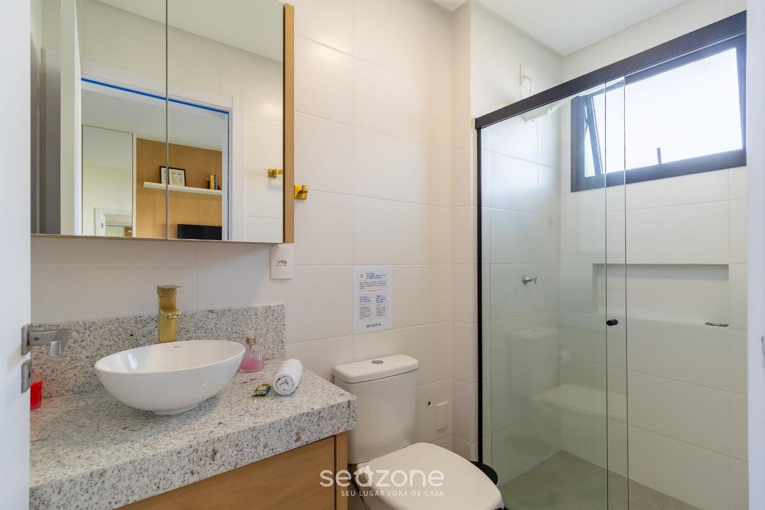 Relaxing and complete stay in a building with pool – VPD