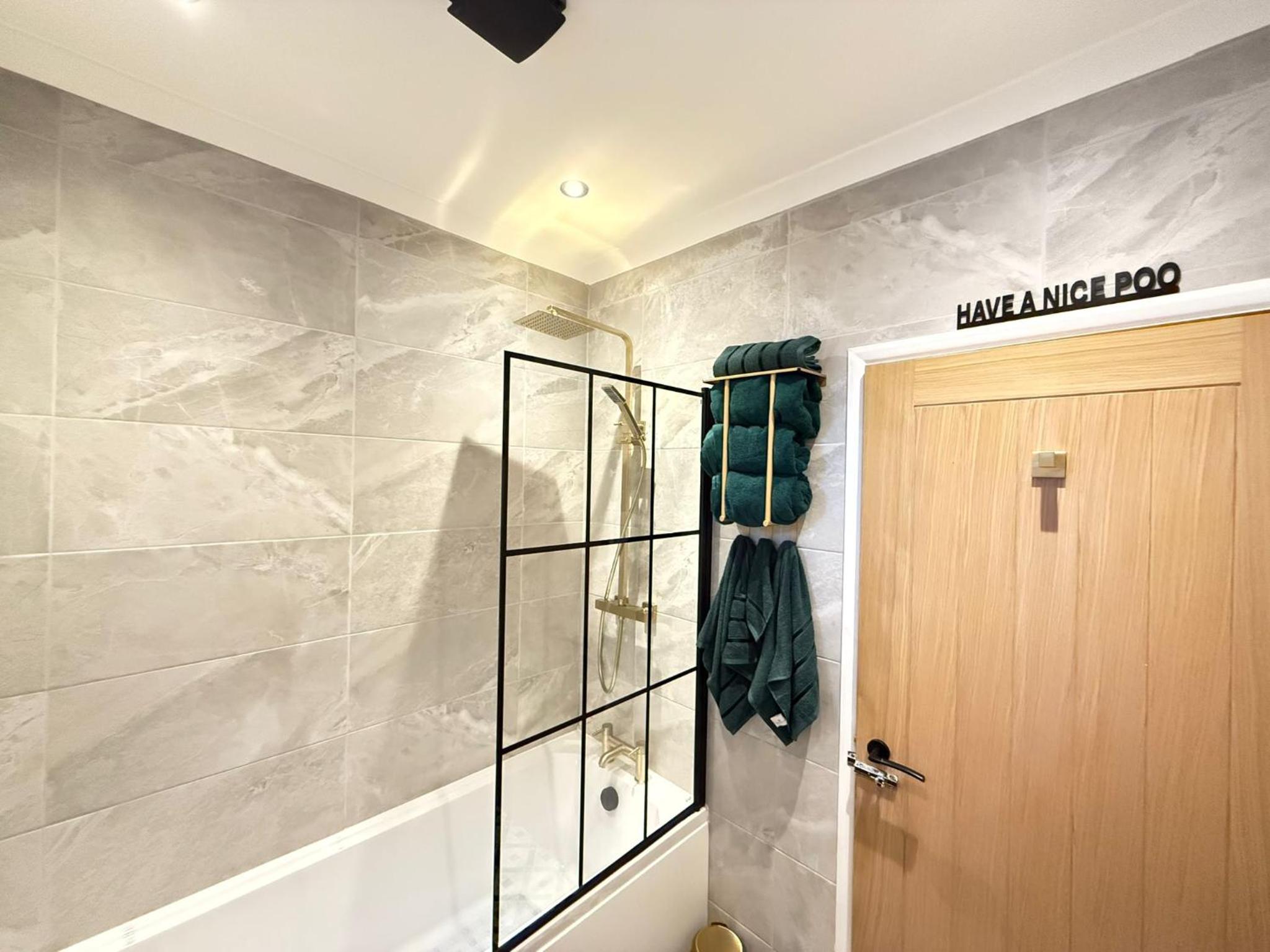 Modern House Maryport Sleeps 6