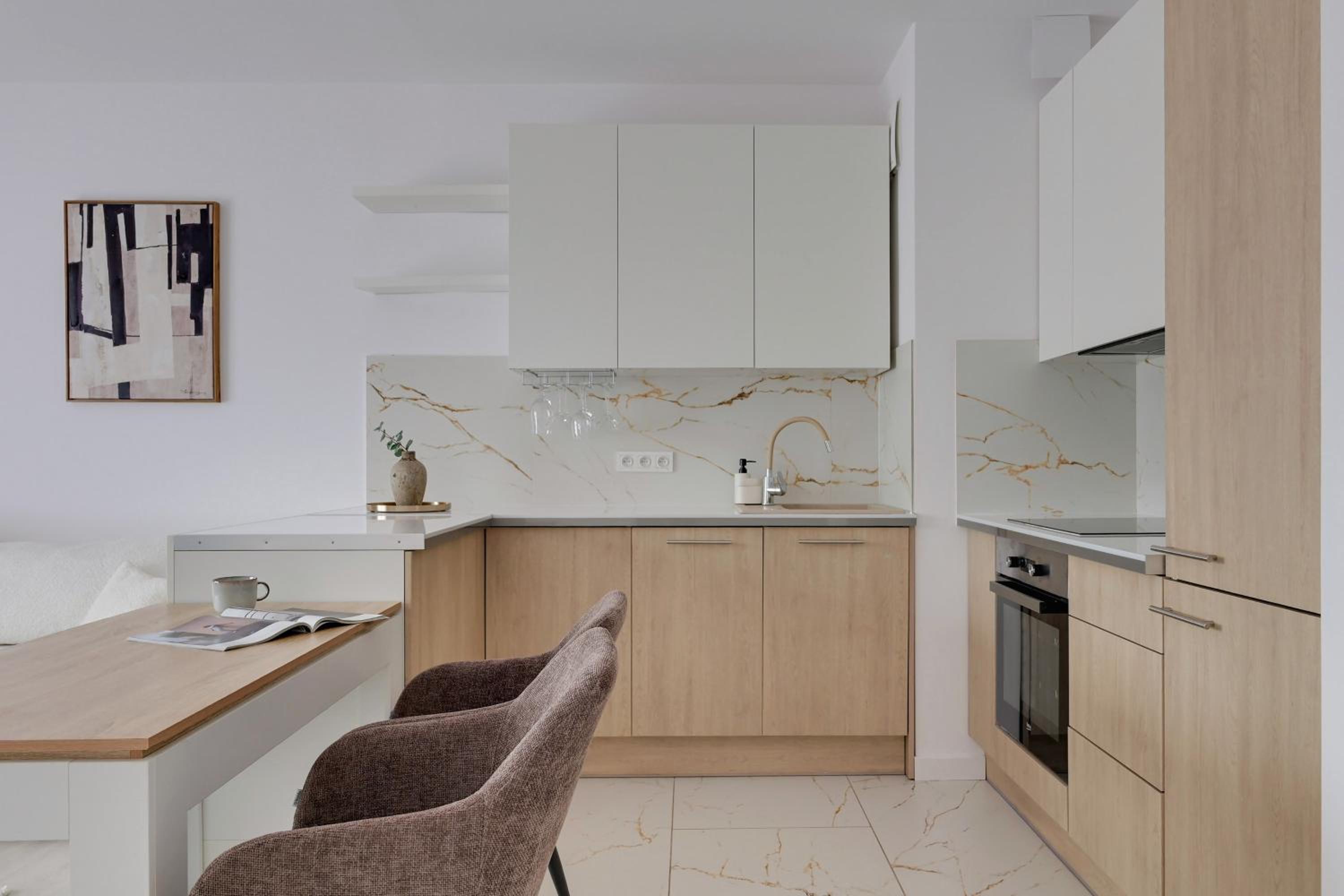 Riverside Gdańsk Apartment by Lion Apartments