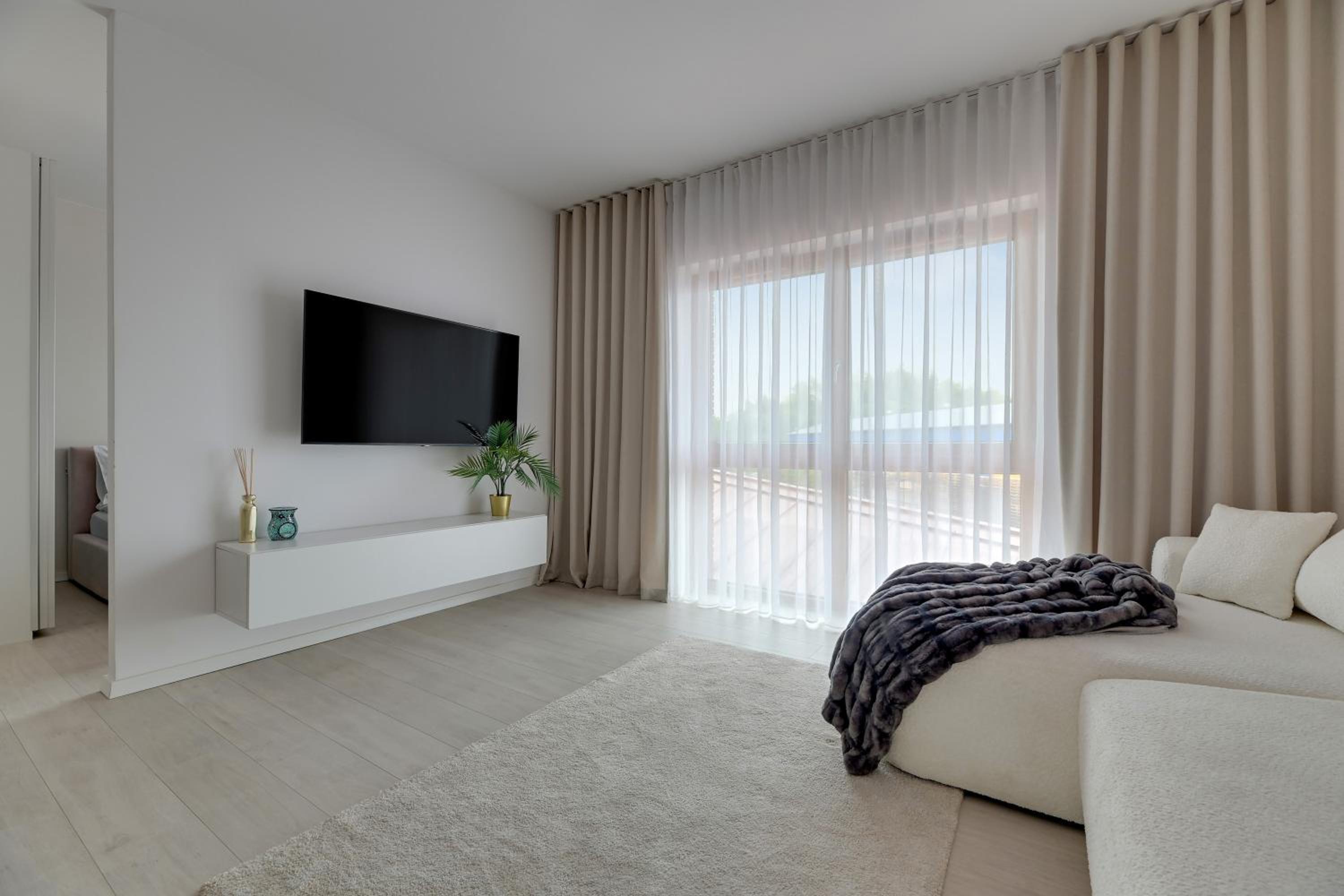 Riverside Gdańsk Apartment by Lion Apartments
