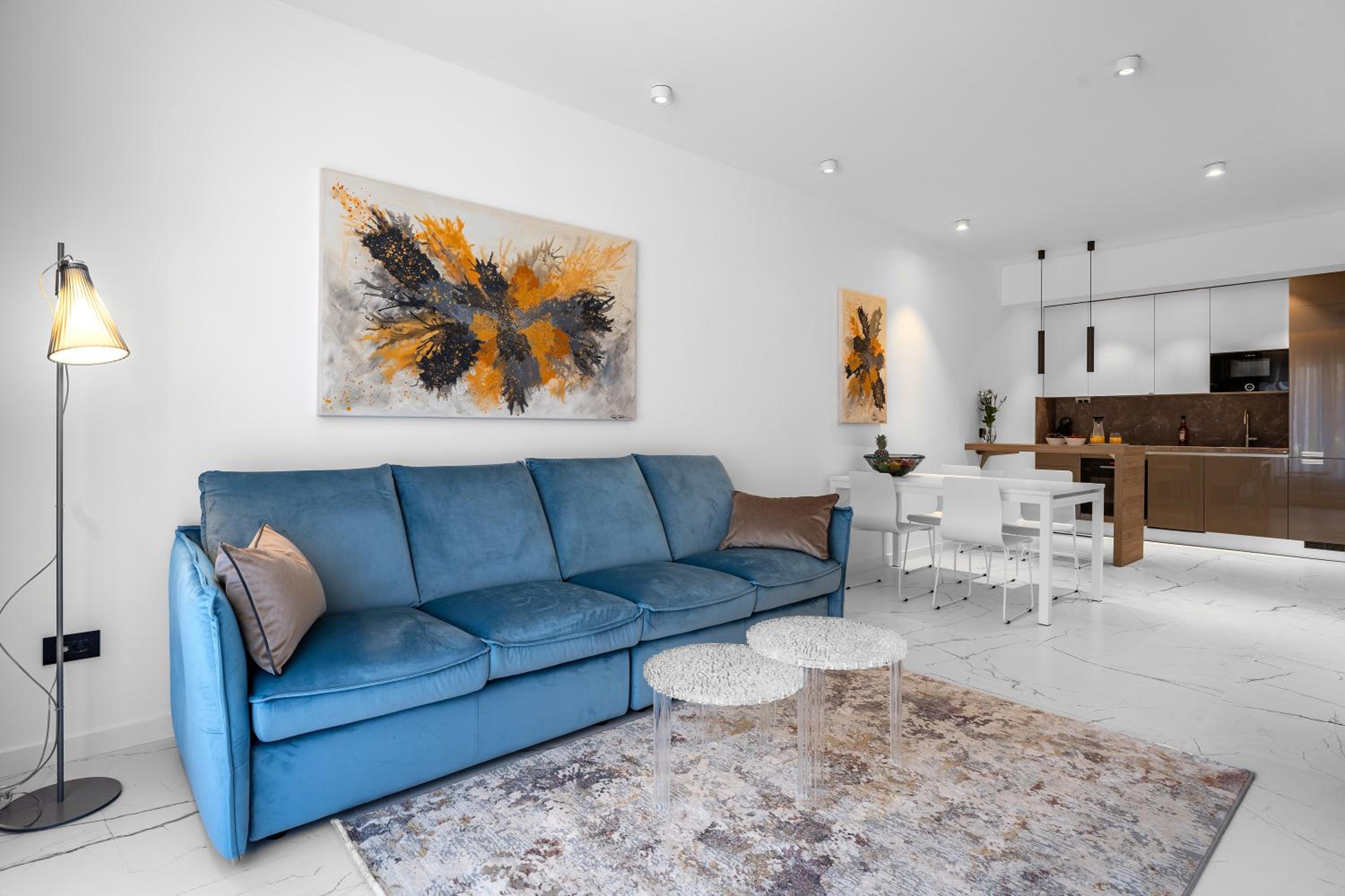 Luxury Apartment & Rooms 