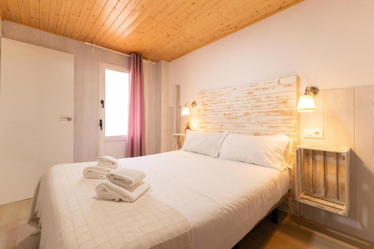 Fabie Oasis Suite by Valcambre