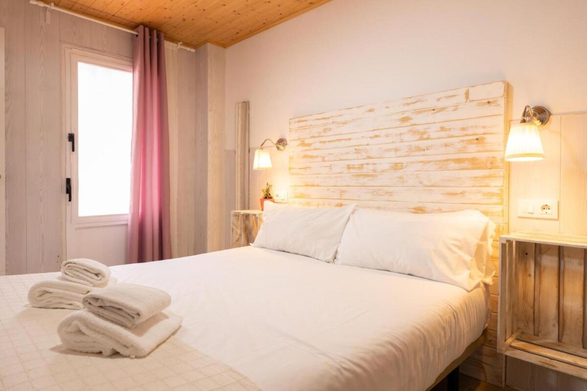 Fabie Oasis Suite by Valcambre