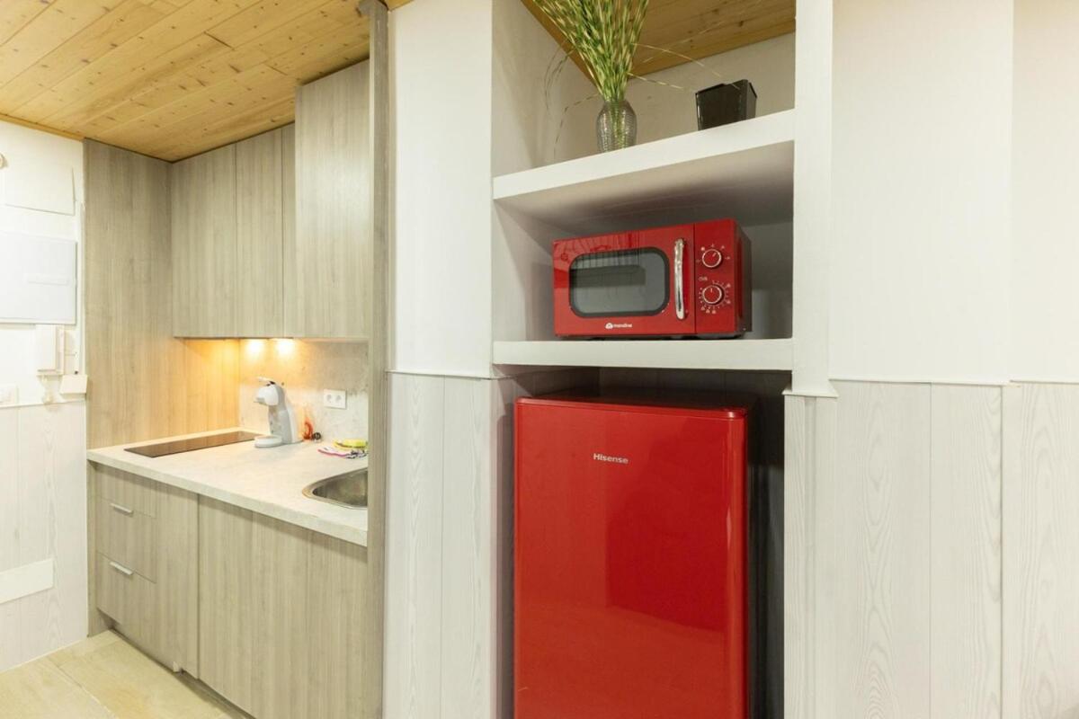 Fabie Oasis Suite by Valcambre
