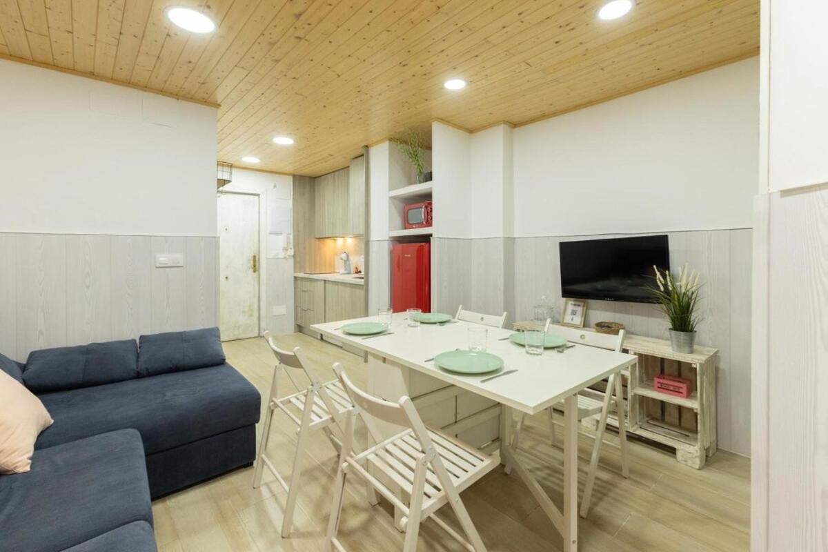 Fabie Oasis Suite by Valcambre