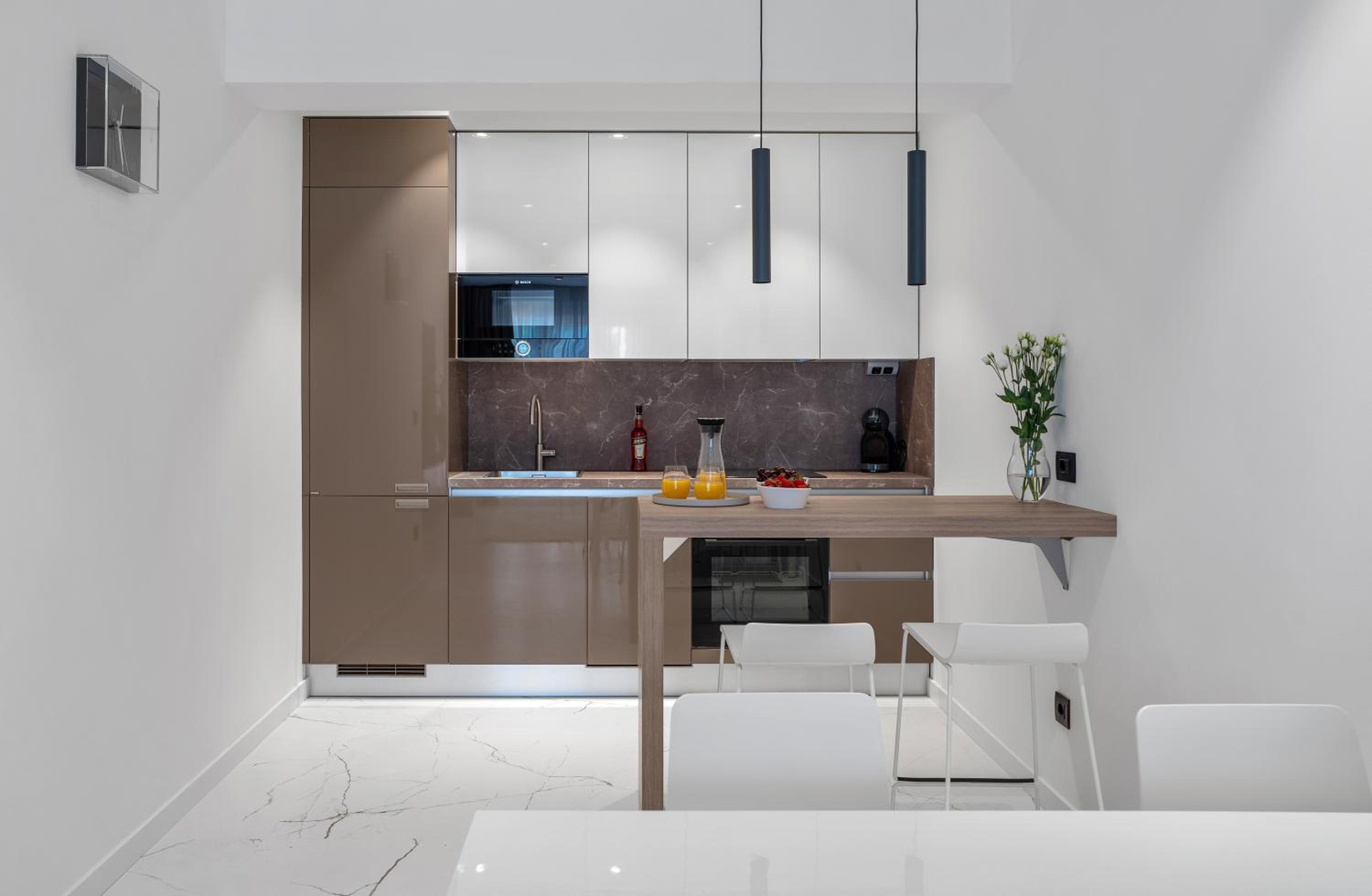 Luxury Apartment & Rooms 