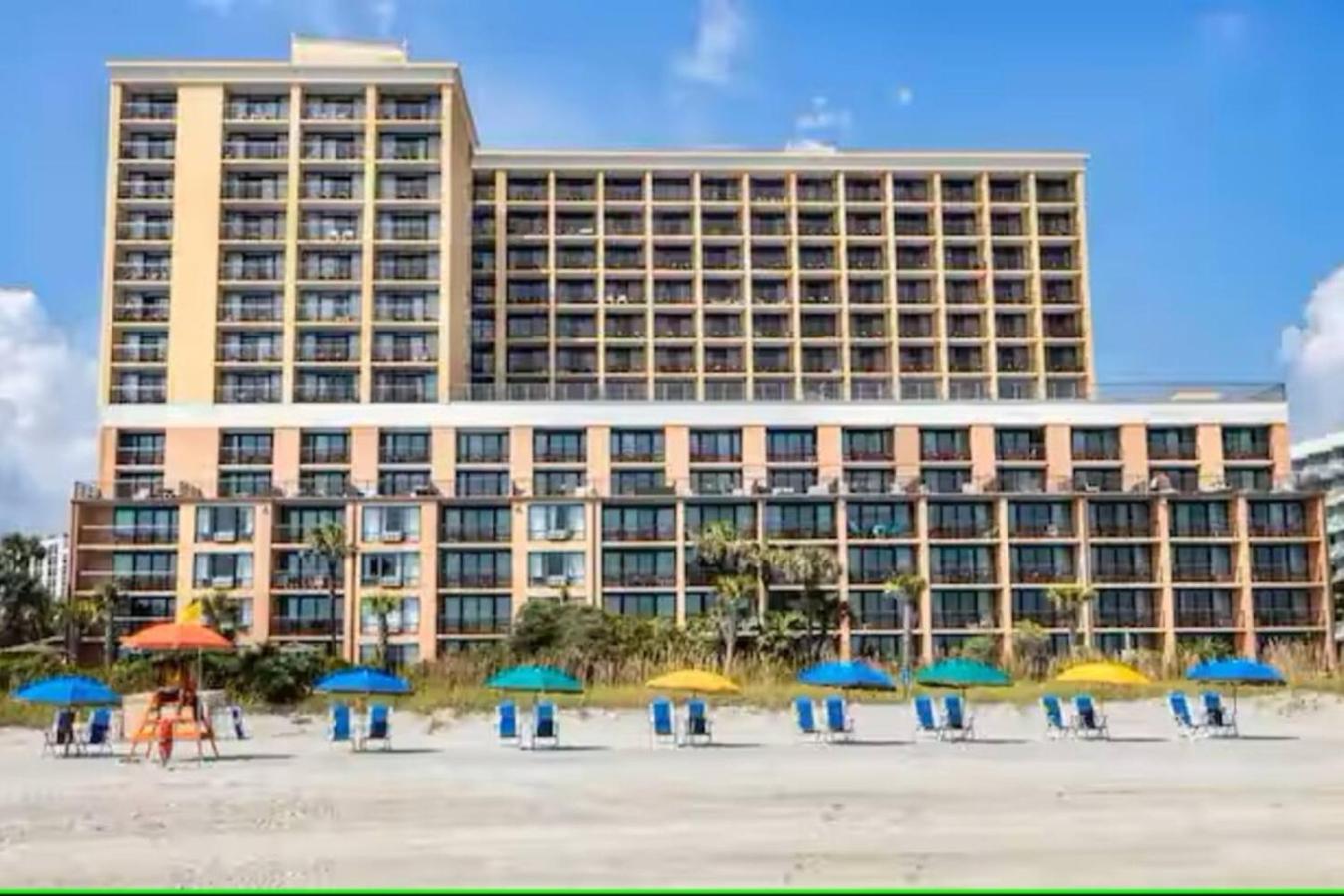 Renovated Oceanview Caravelle MB