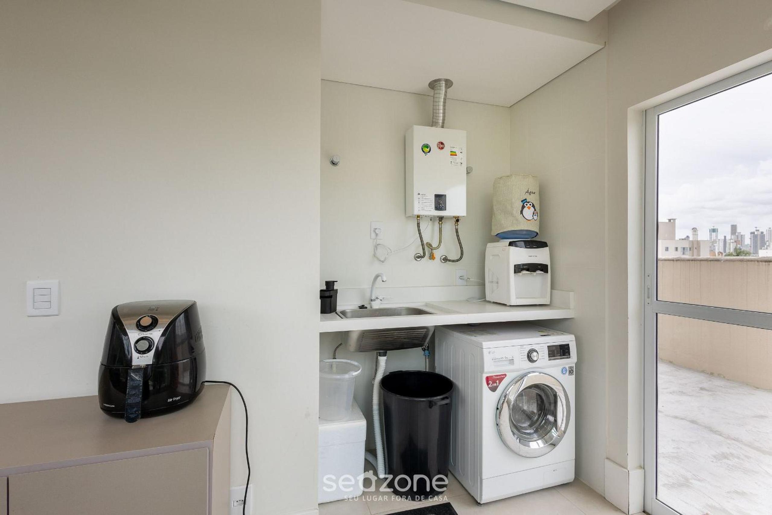 2BR Apt with BBQ Near the Beach - BC - STL401