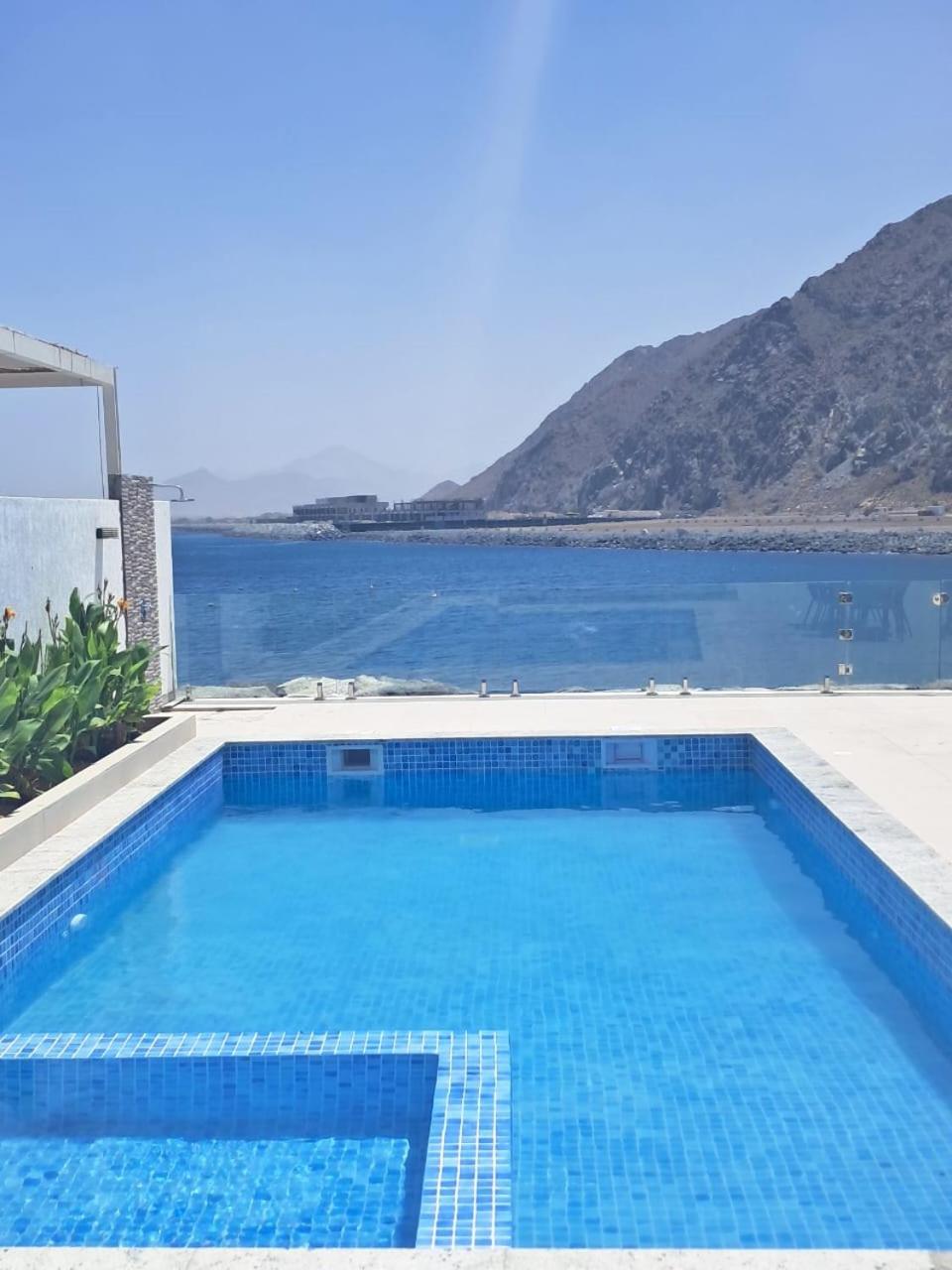 Al Dana Vitamin Sea Villa