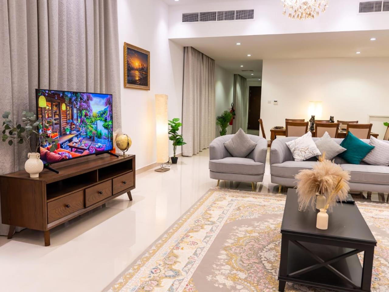 Al Dana Vitamin Sea Villa
