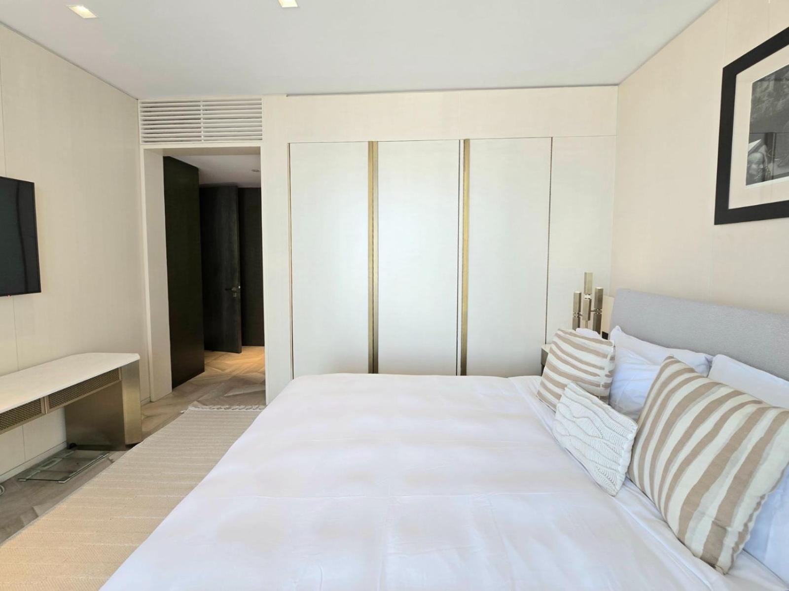 Venduras- 4BR Luxe Duplex Penthouse At Palm Private Pool