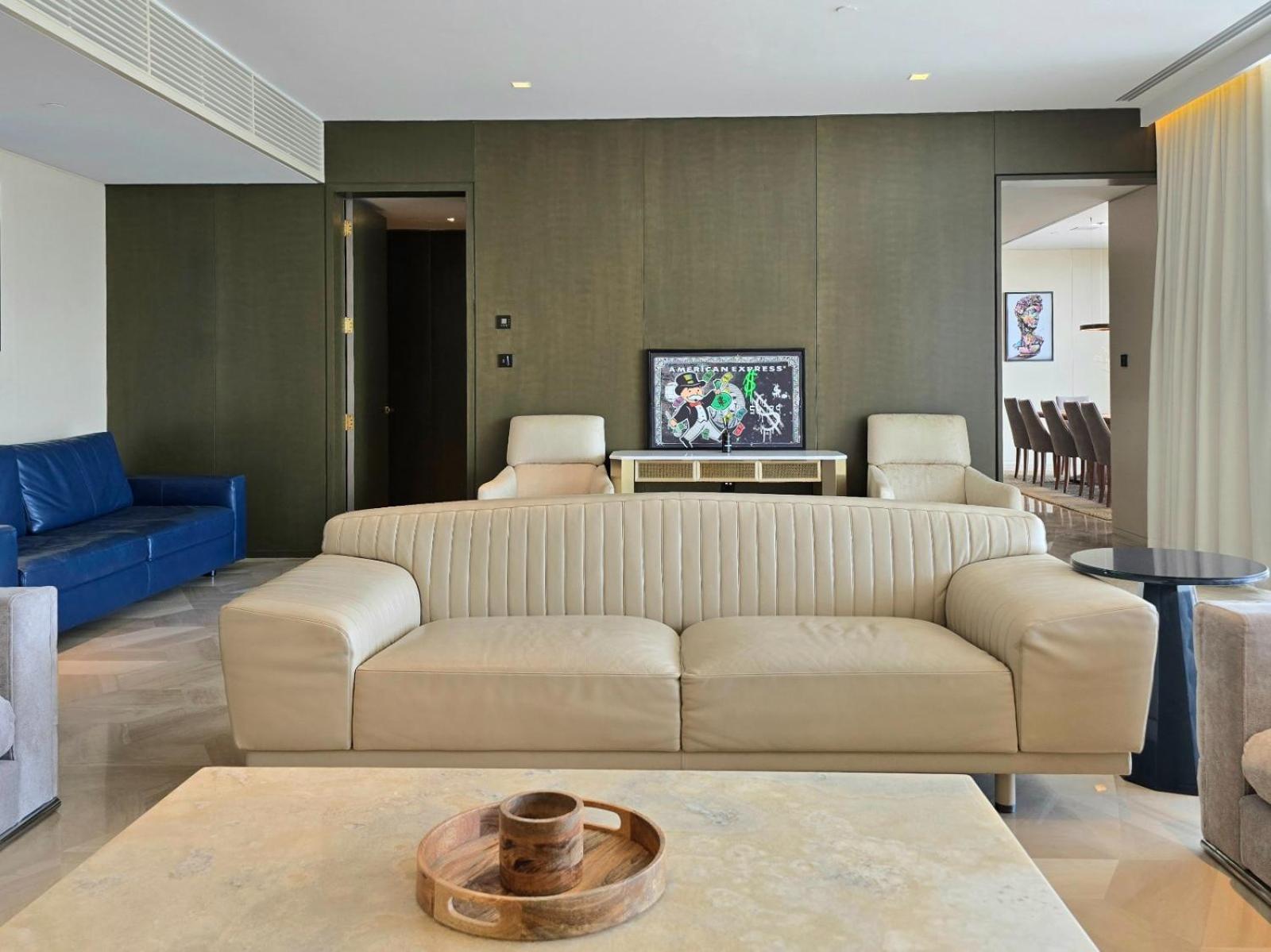 Venduras- 4BR Luxe Duplex Penthouse At Palm Private Pool