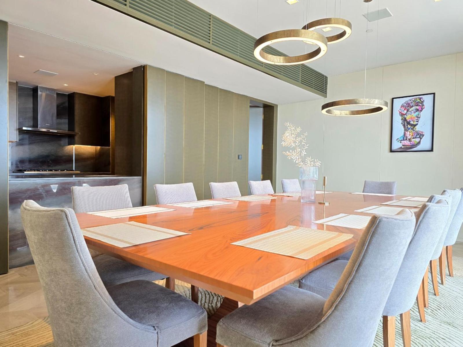 Venduras- 4BR Luxe Duplex Penthouse At Palm Private Pool