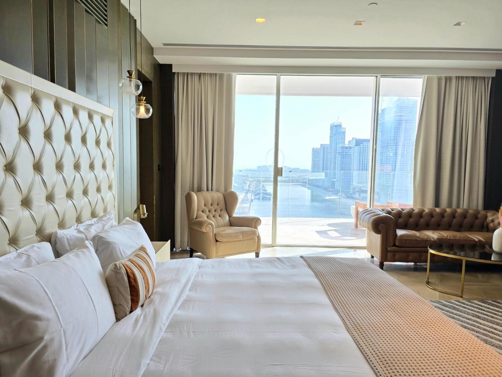 Venduras- 4BR Luxe Duplex Penthouse At Palm Private Pool