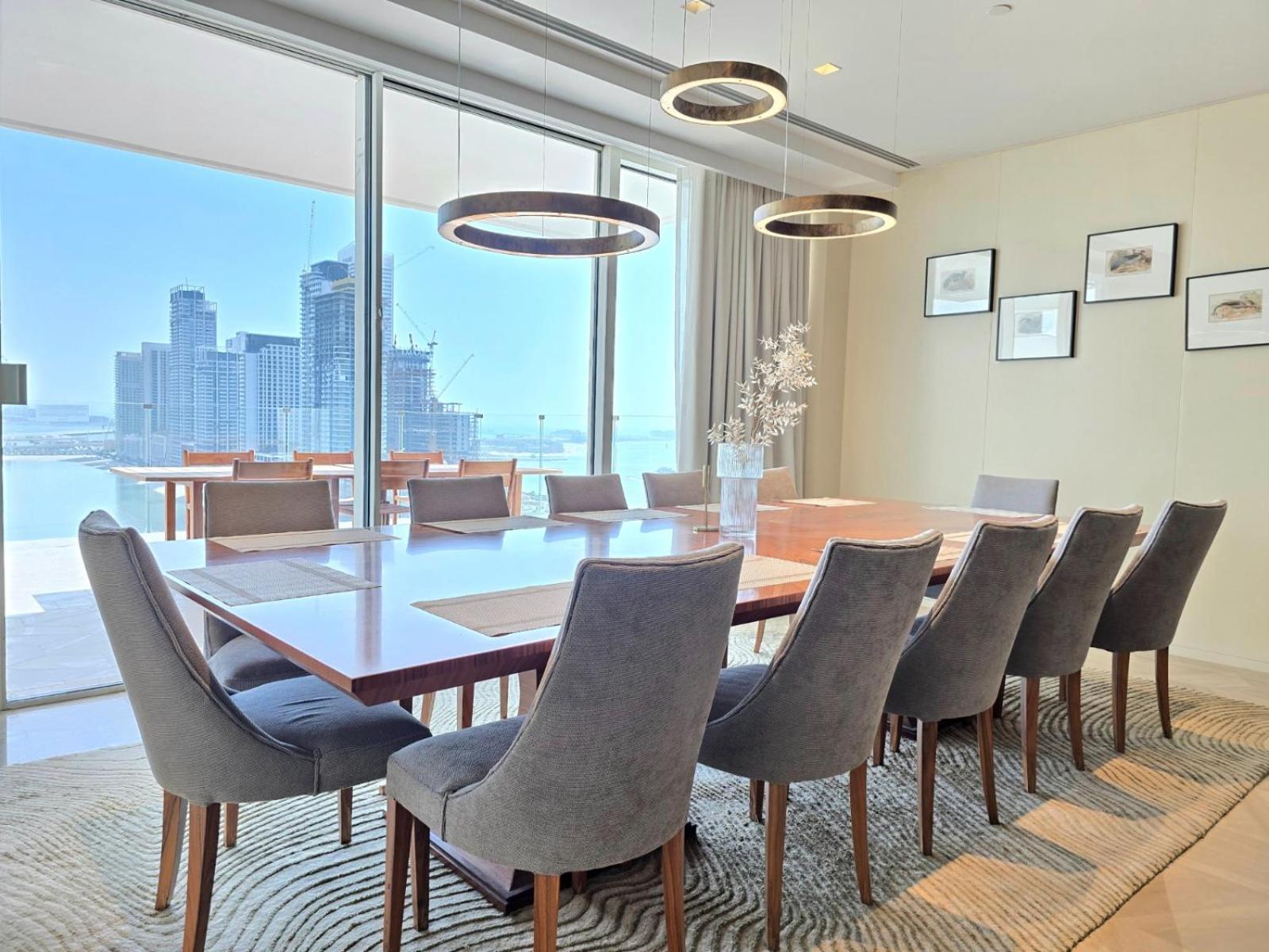Venduras- 4BR Luxe Duplex Penthouse At Palm Private Pool