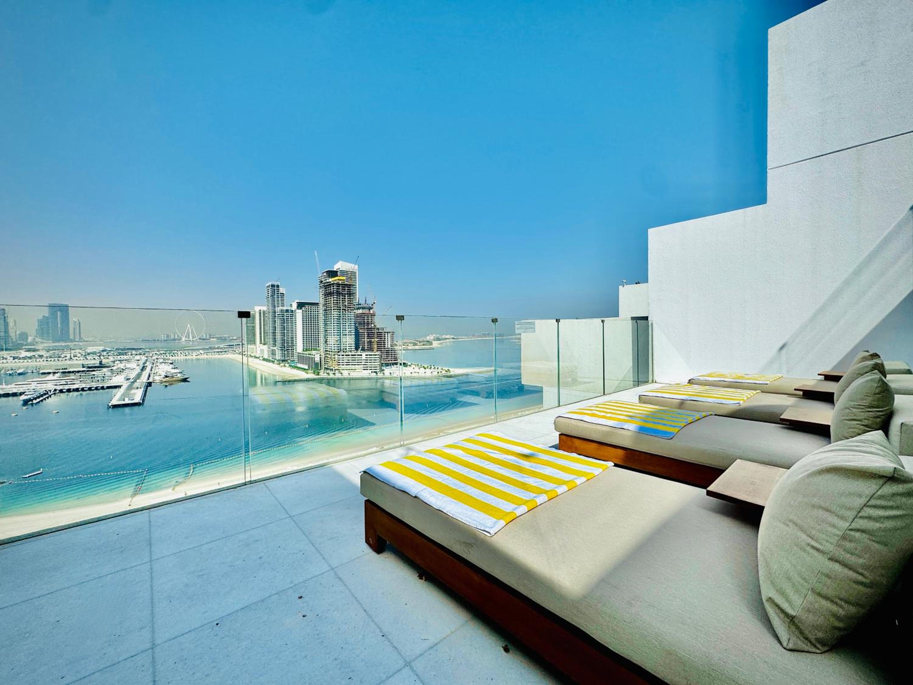 Venduras- 4BR Luxe Duplex Penthouse At Palm Private Pool