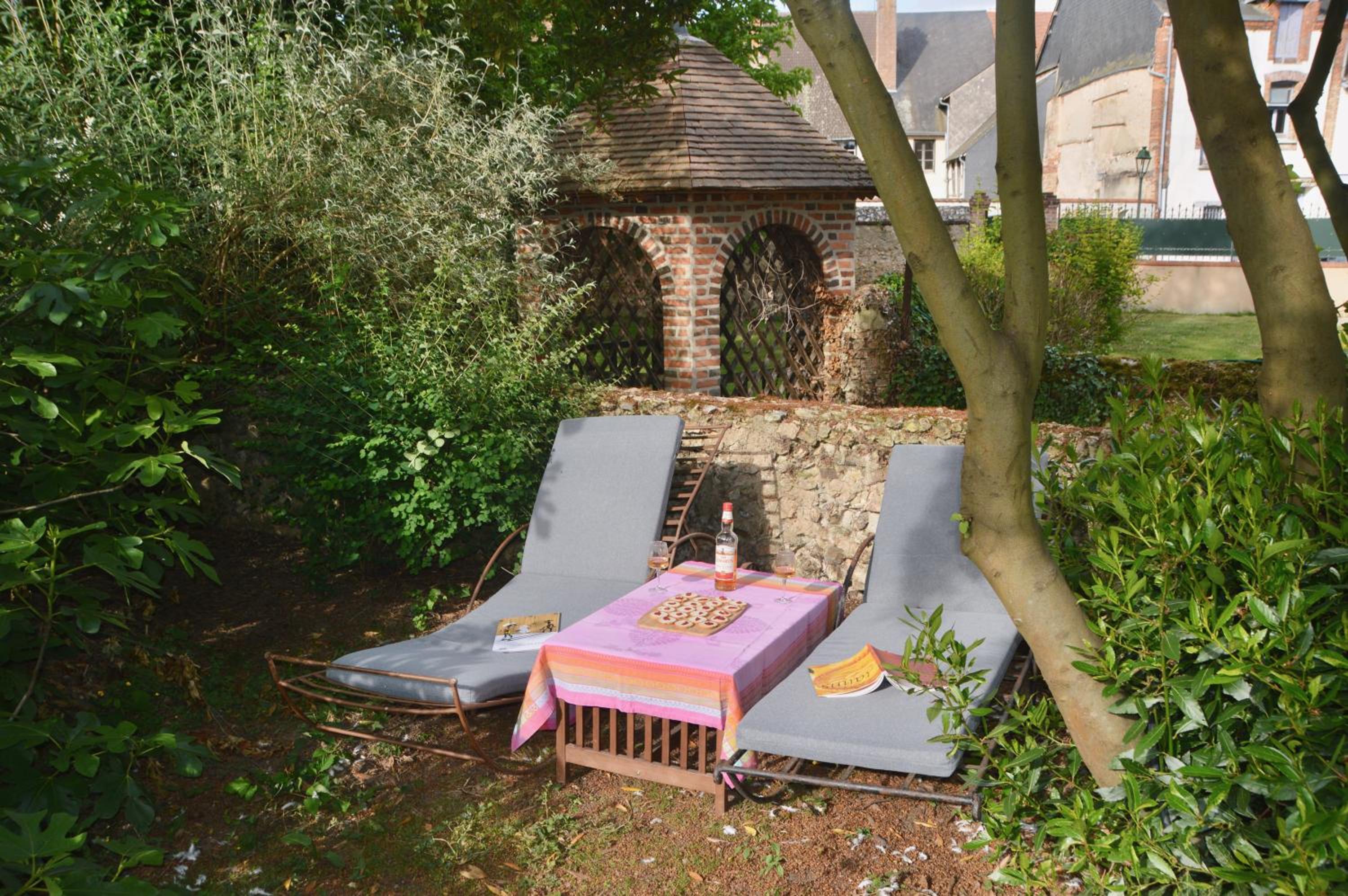 Cottage Mackinley, séjour spacieux et chaleureux, salon de jeux, grande salle à manger, 15 pers, Centre Historique, gare TER