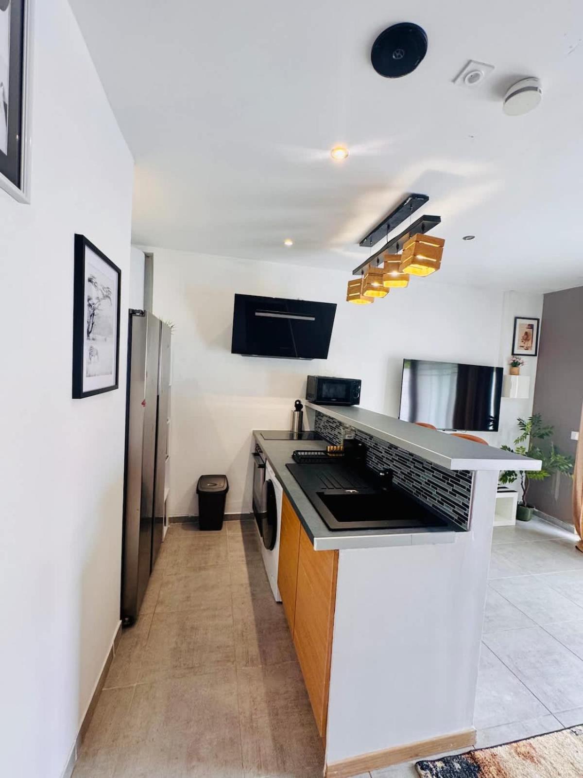 Loft Bis cosy proche des plages et villes