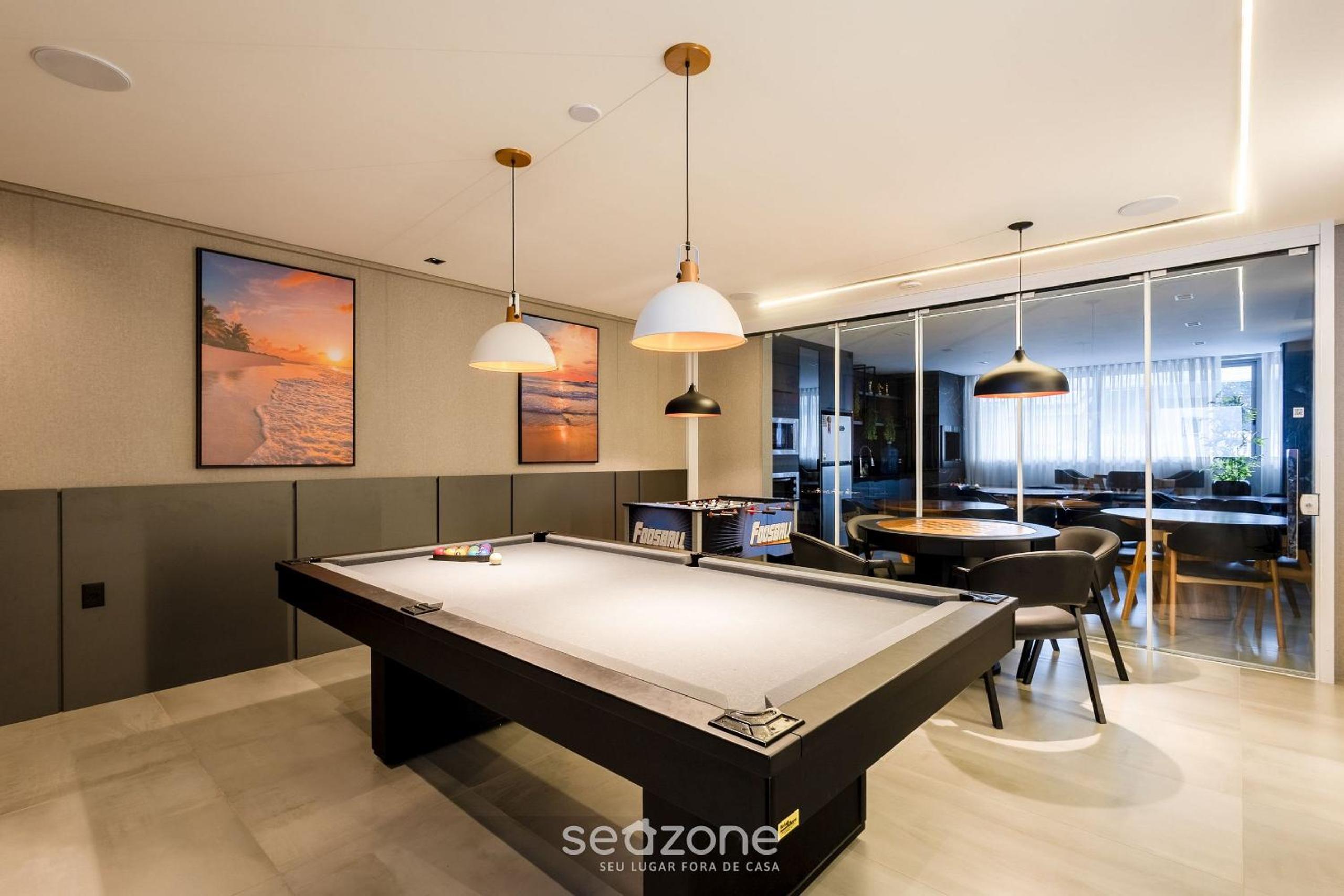 Your exclusive stay with pool and jacuzzi just 500 meters from the beach - ELF