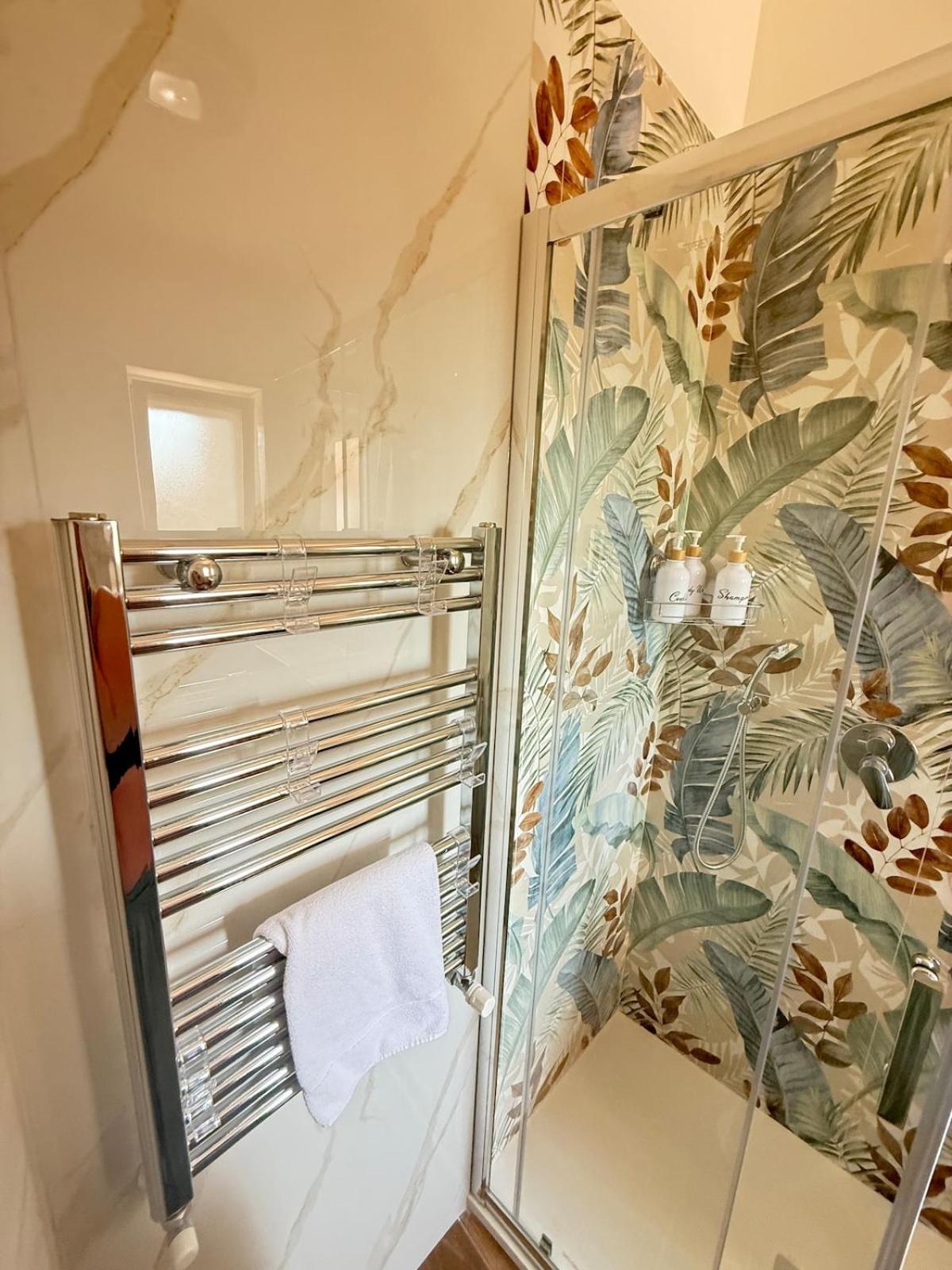 Betti Holiday House