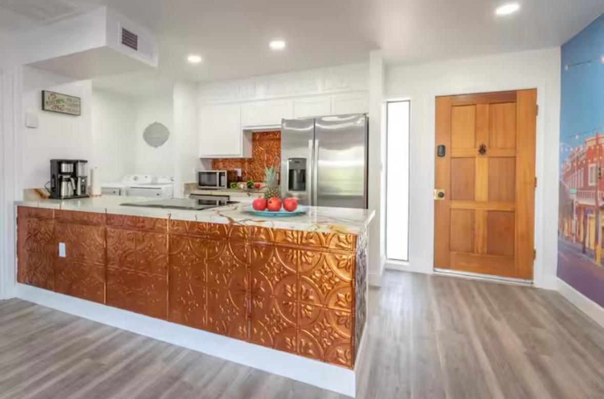 Western Themed Old Town Scottsdale Condo with King Bed and Community Pool