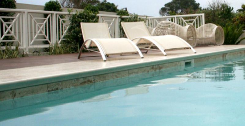 Seaview Manor Exquisite Bed & Breakfast