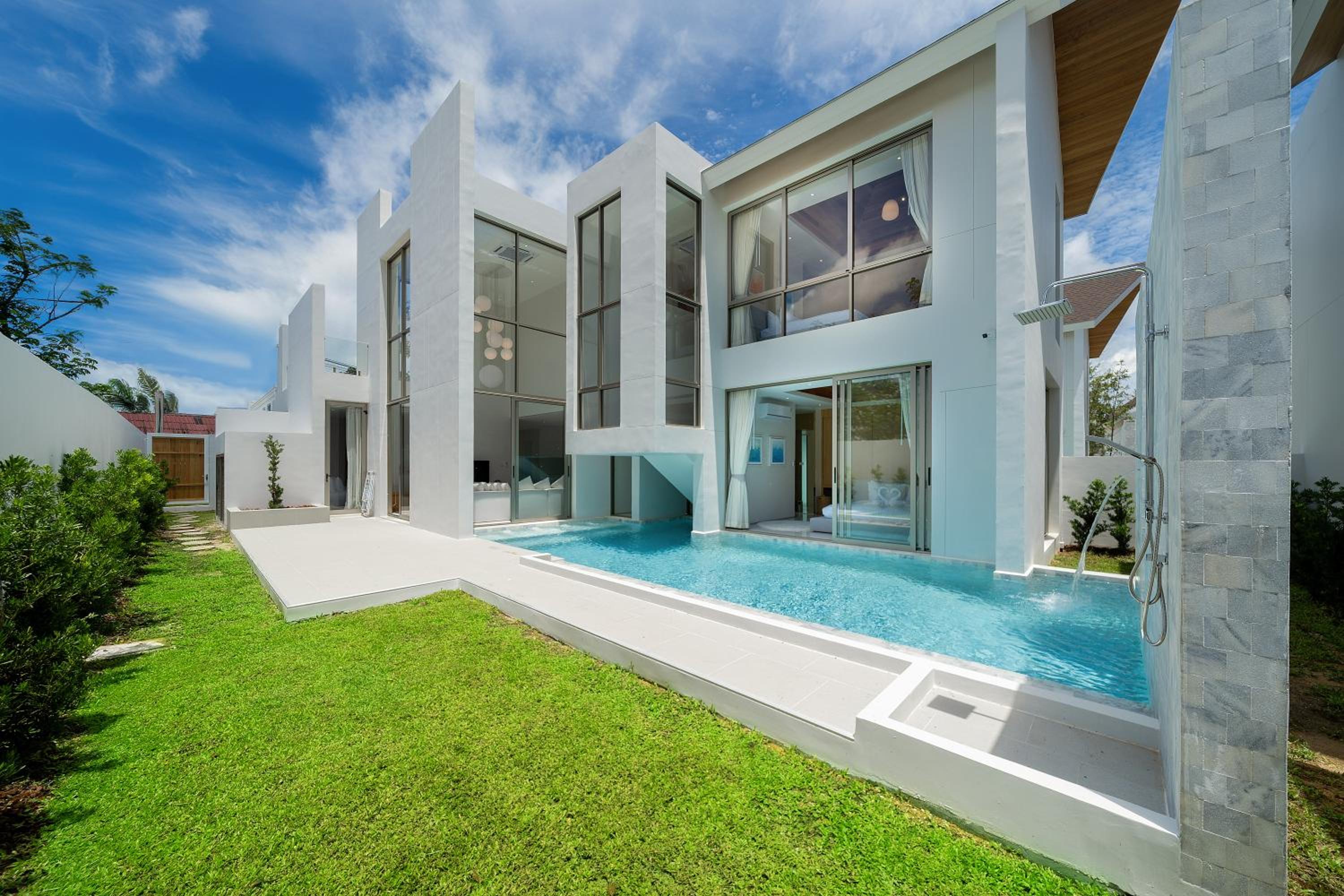 4BR Private Pool Villa near Laguna & Beach - Lux Pride 2 by Warm Plus