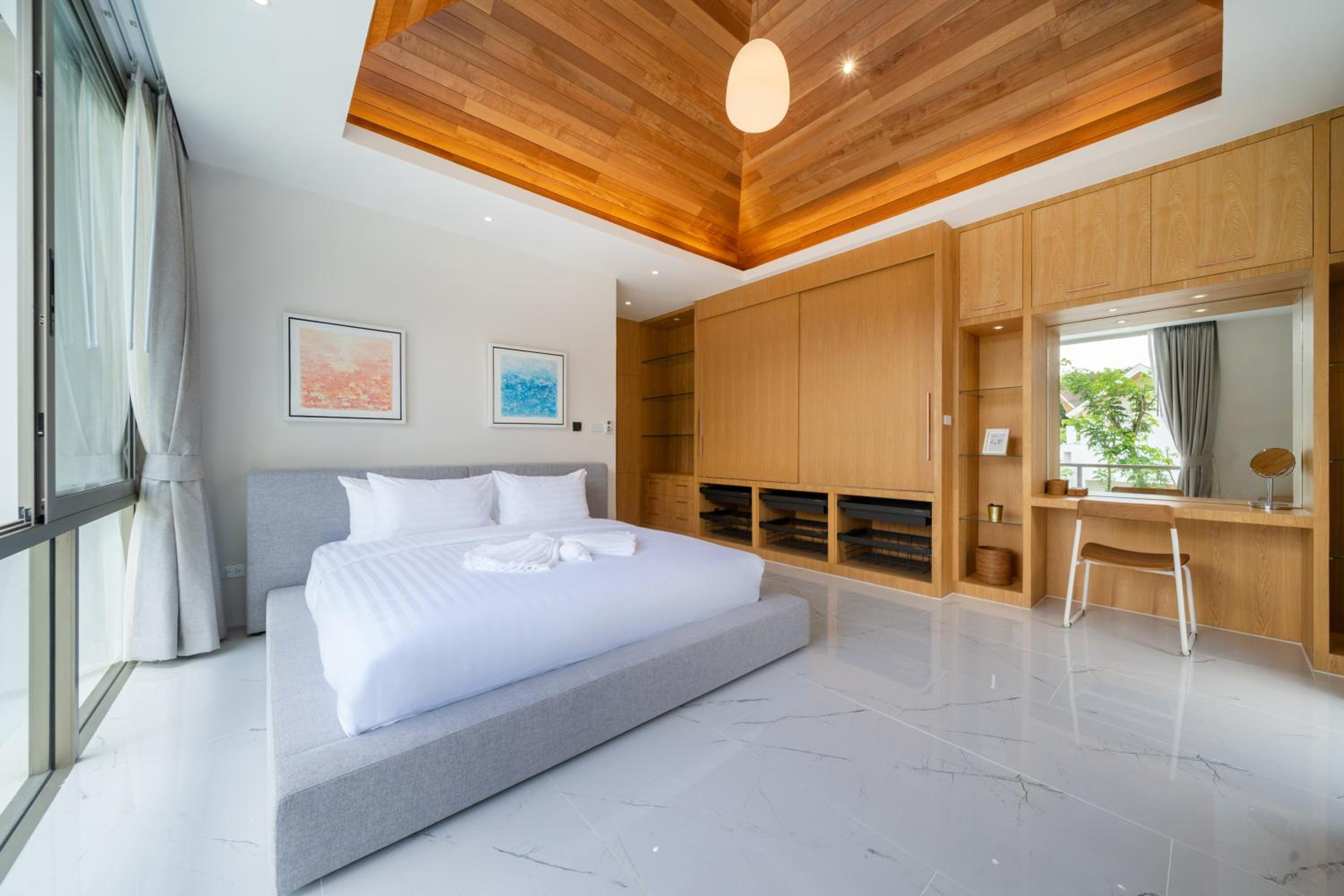 4BR Private Pool Villa near Laguna & Beach - Lux Pride 2 by Warm Plus