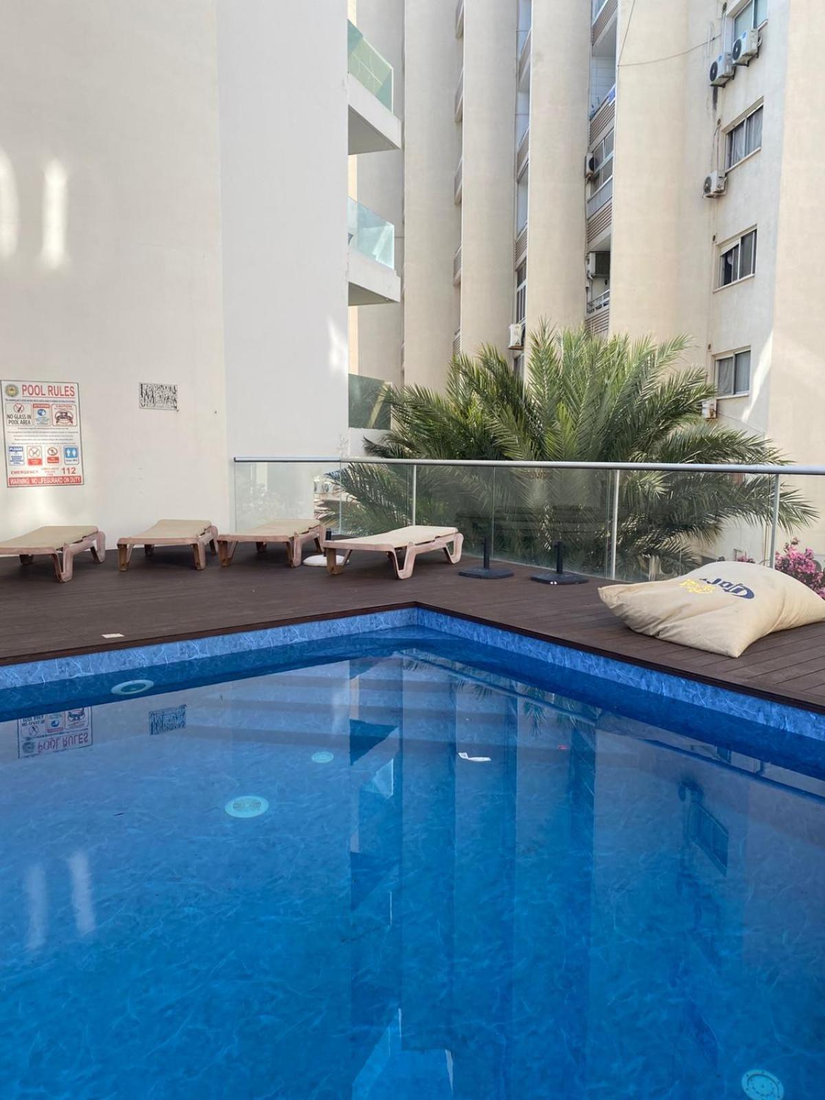 Seaview City Retreat