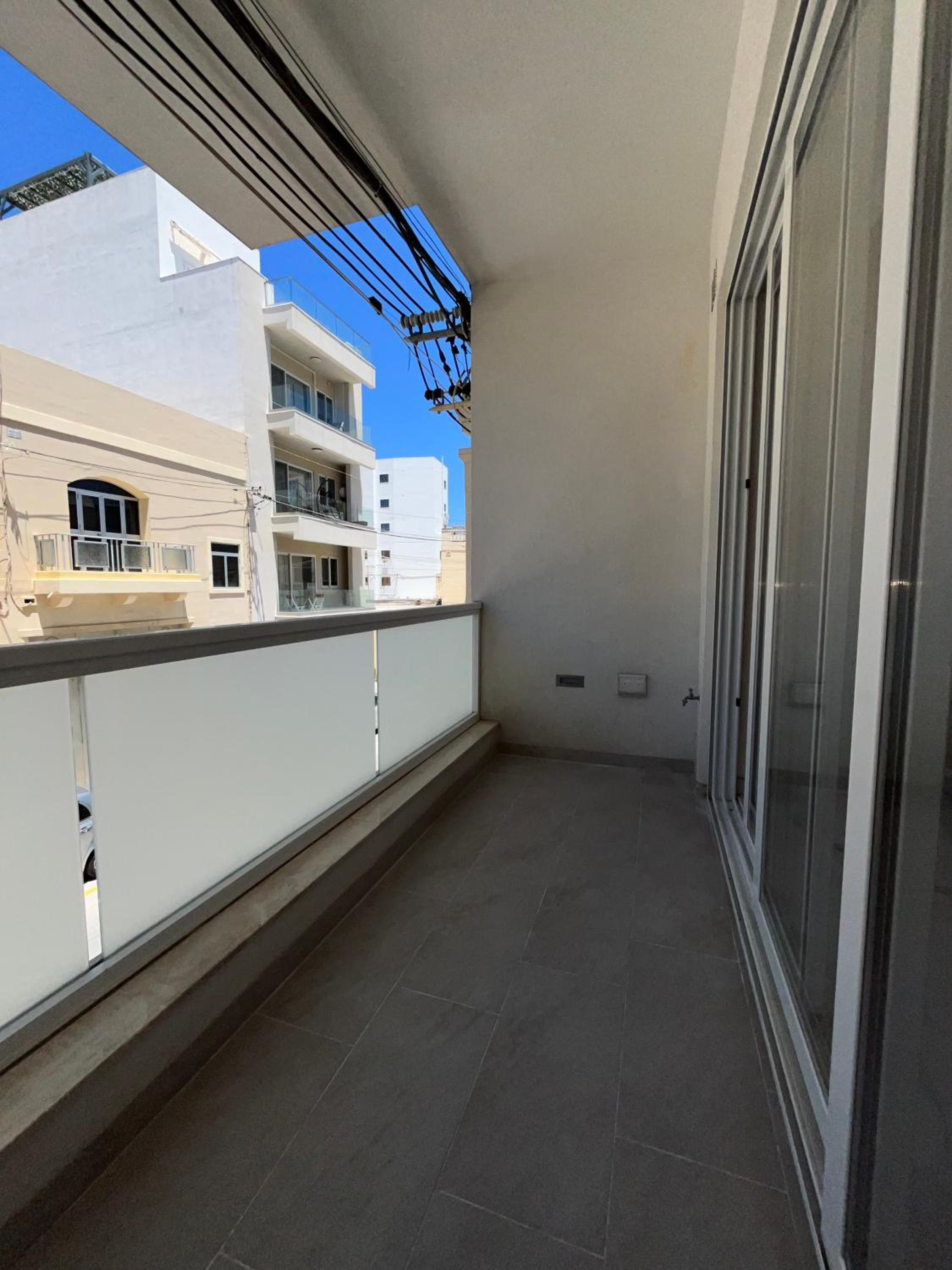 MAPAS - luxury 3 bedroom Apartments
