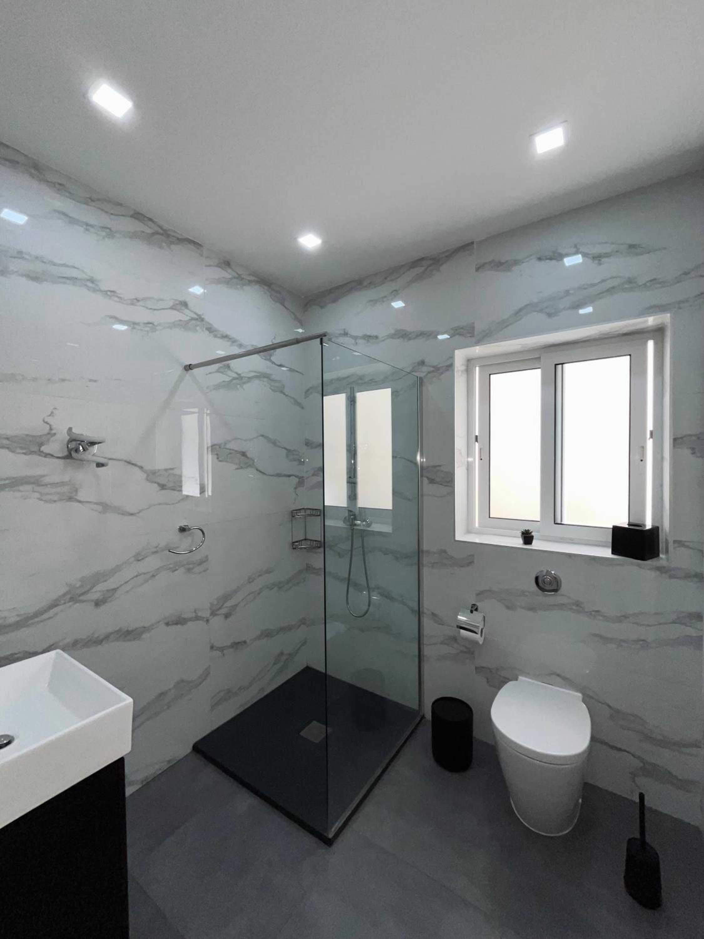 MAPAS - luxury 3 bedroom Apartments