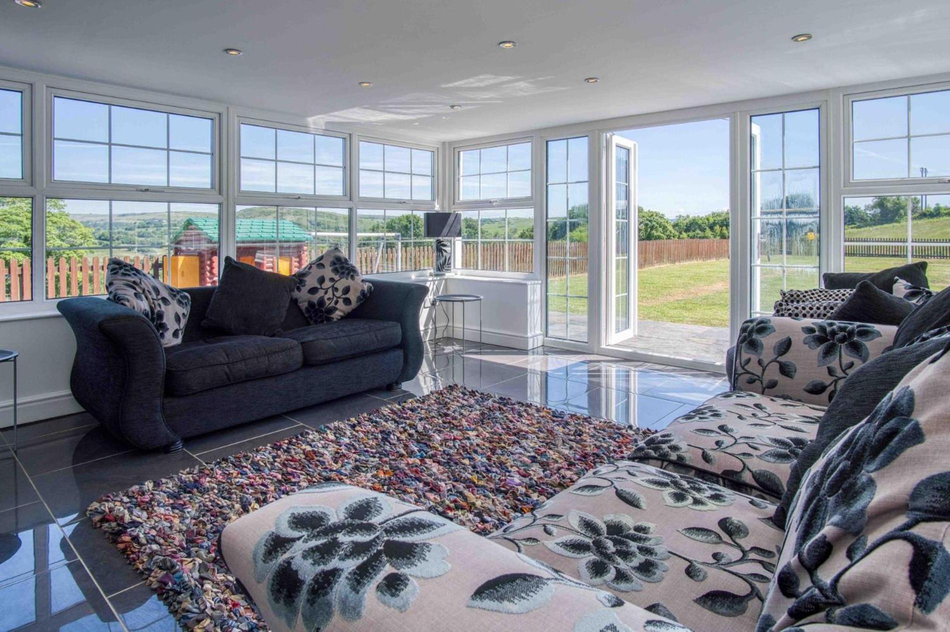 Hopkins Retreat Farm - 5 Bedroom House - Swansea