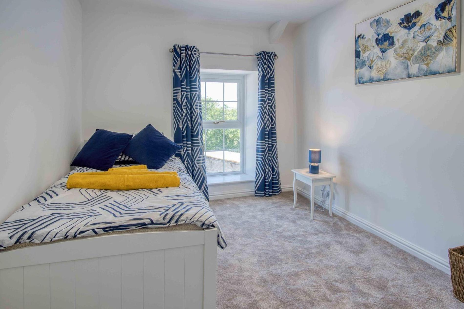 Hopkins Retreat Farm - 5 Bedroom House - Swansea