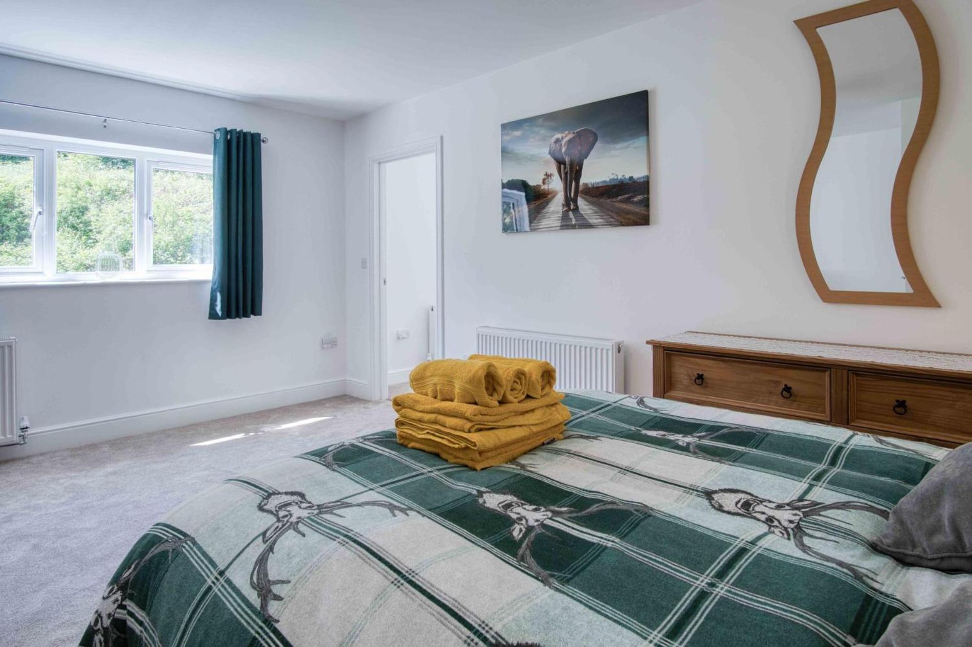 Hopkins Retreat Farm - 5 Bedroom House - Swansea