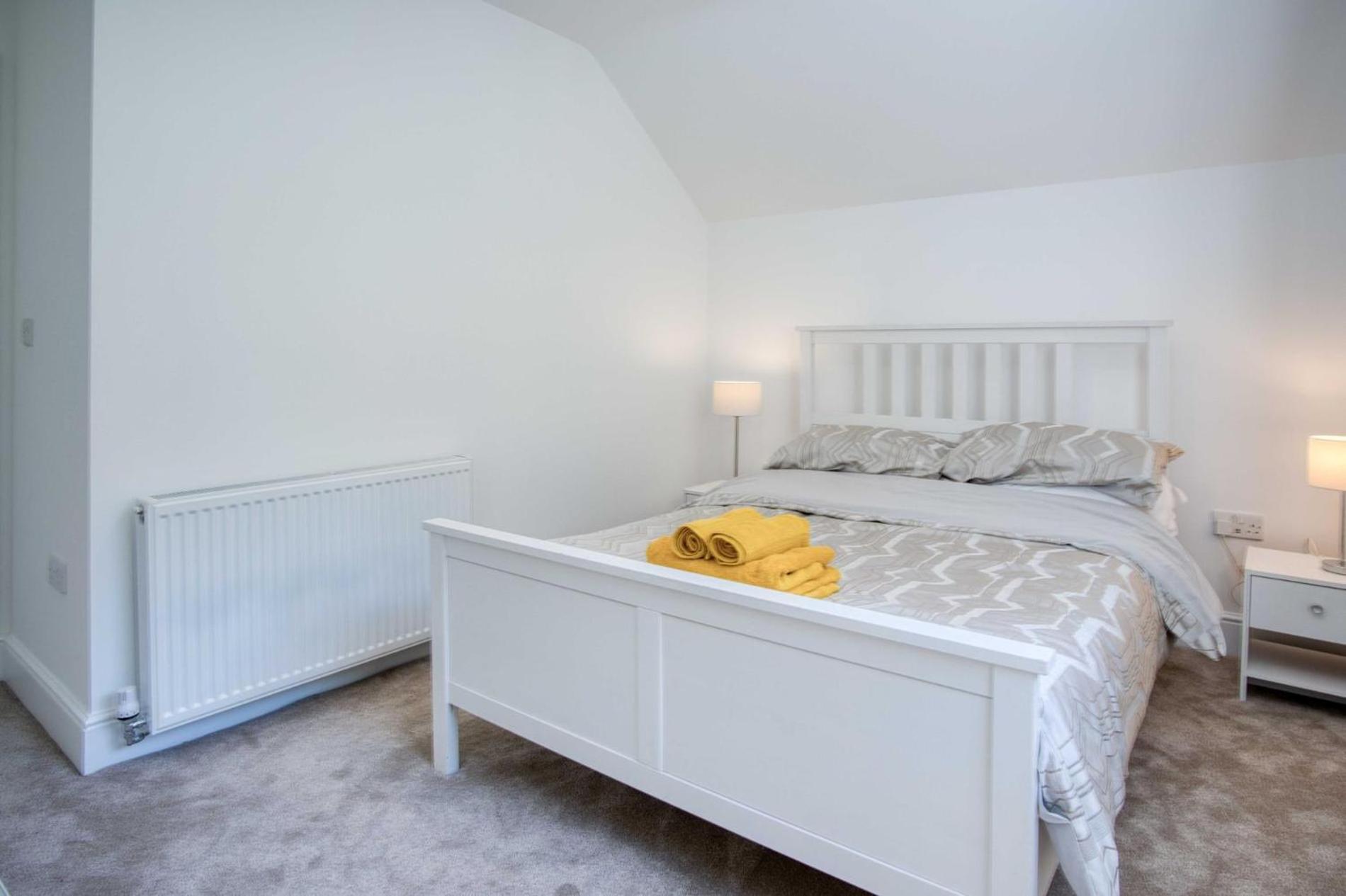 Hopkins Retreat Farm - 5 Bedroom House - Swansea