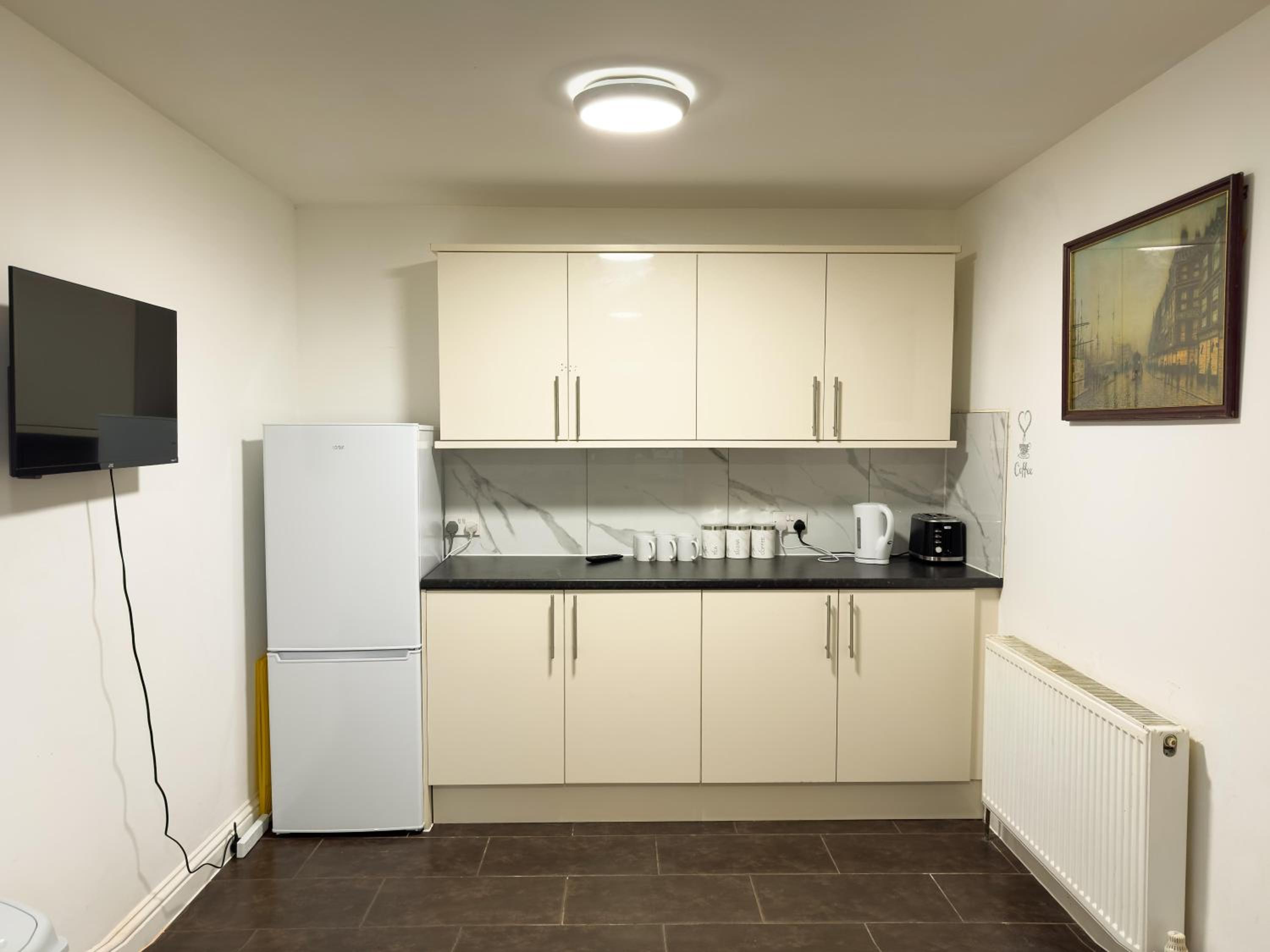 Heathrow Lodge BnB