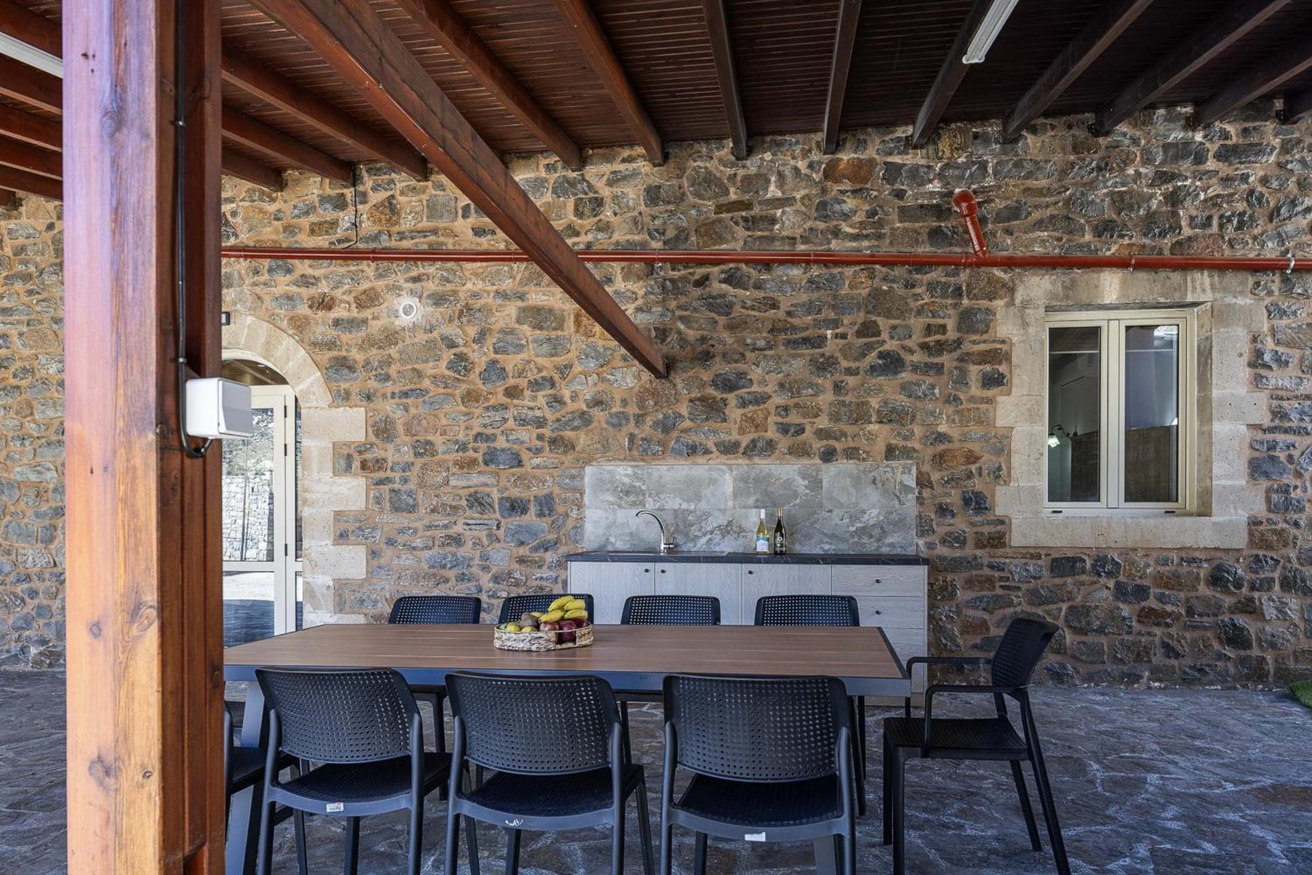 Villa Pasiphae - With Private Pool