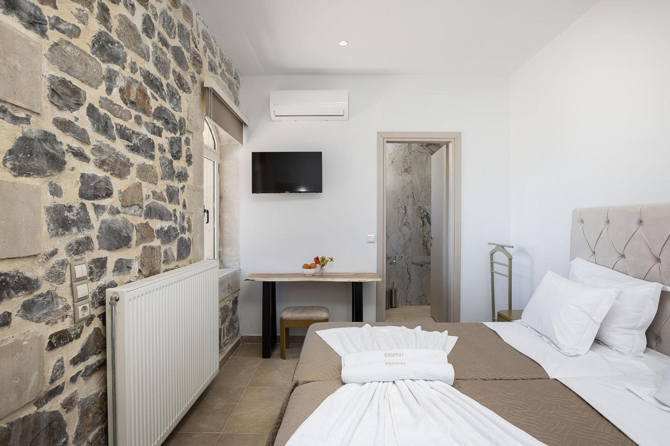 Villa Pasiphae - With Private Pool