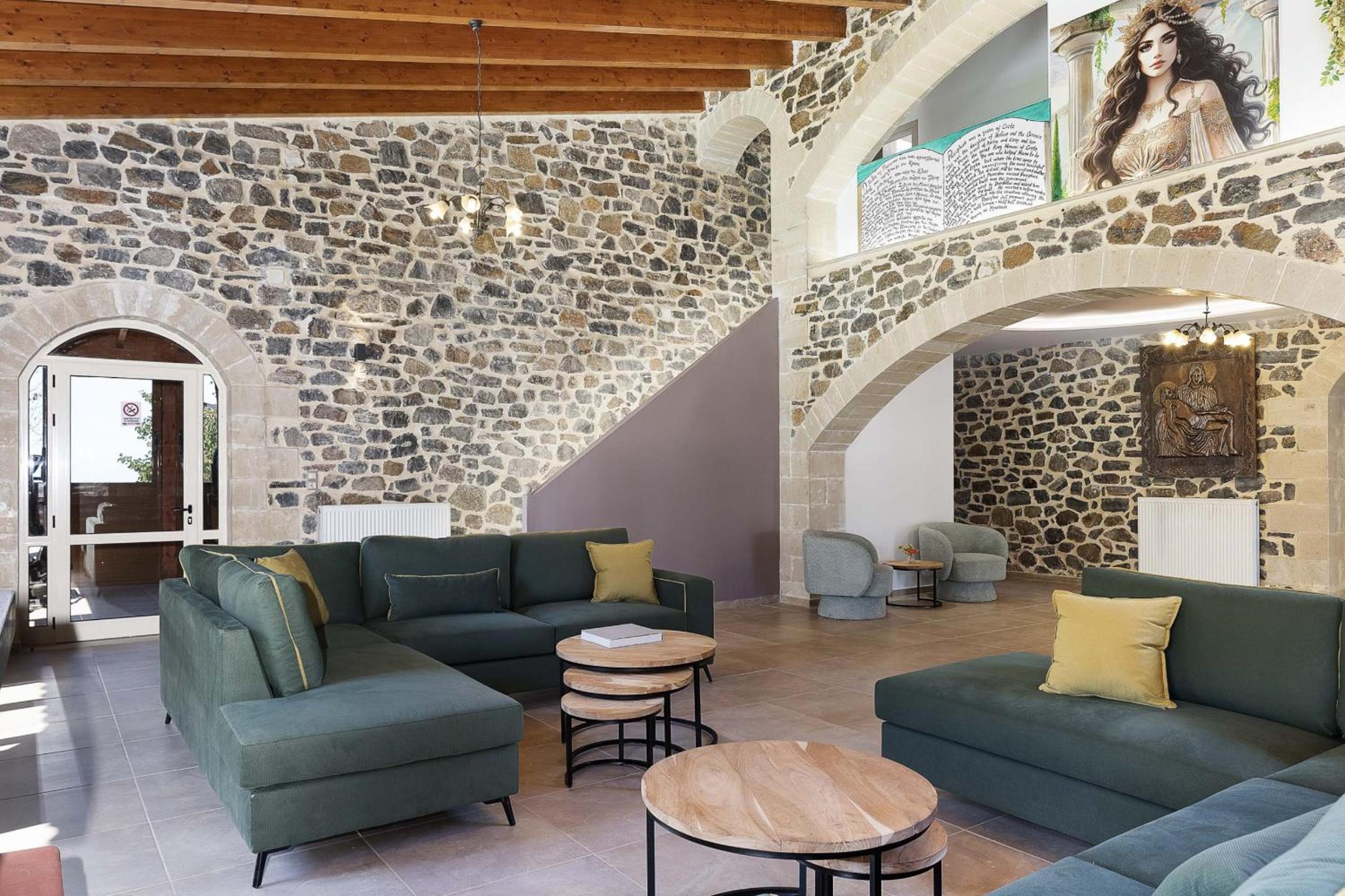 Villa Pasiphae - With Private Pool