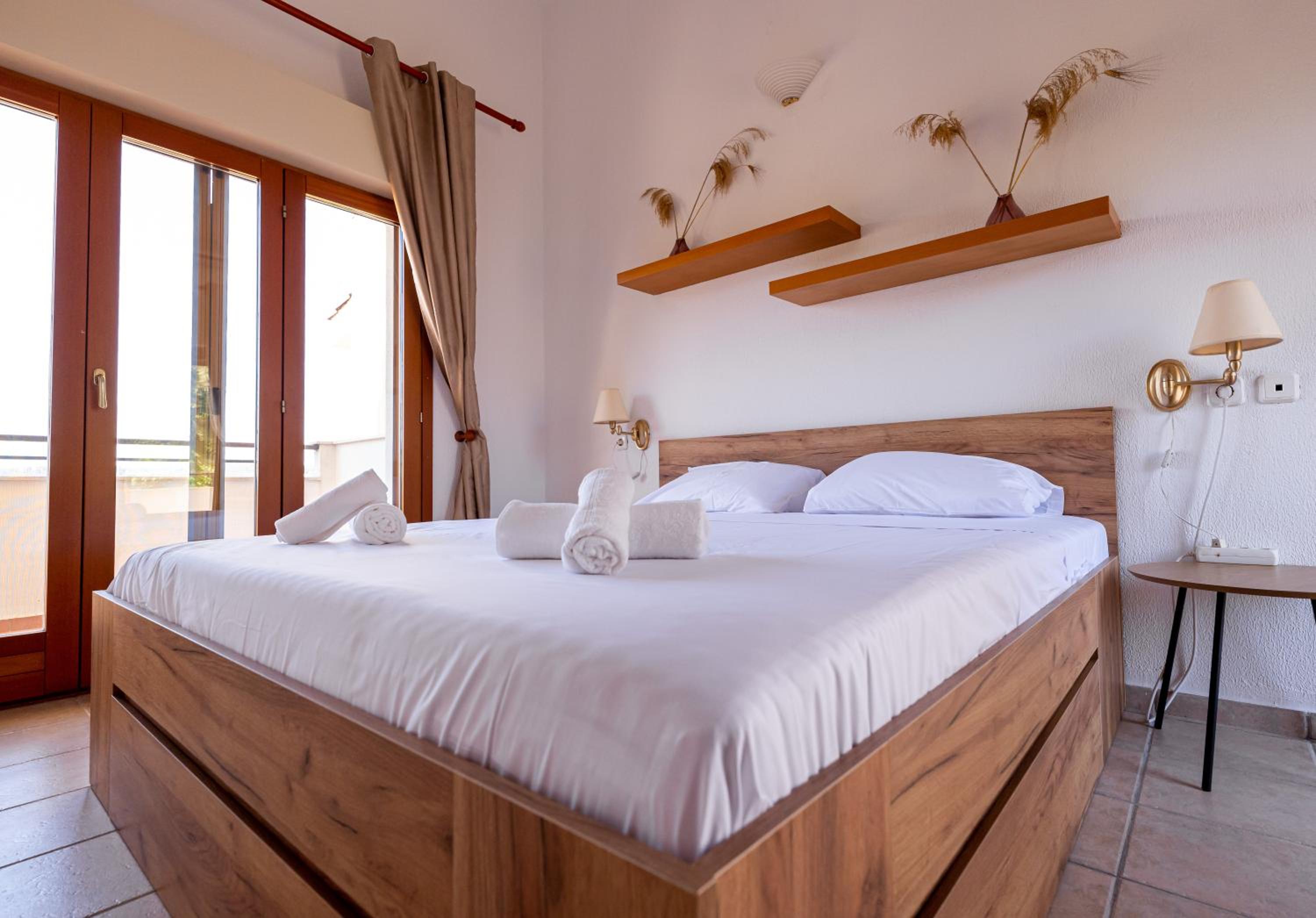 Helios Villa Fourka
