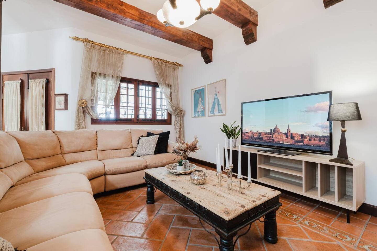 The Rustique - 3BED house in Mellieha by Homely!