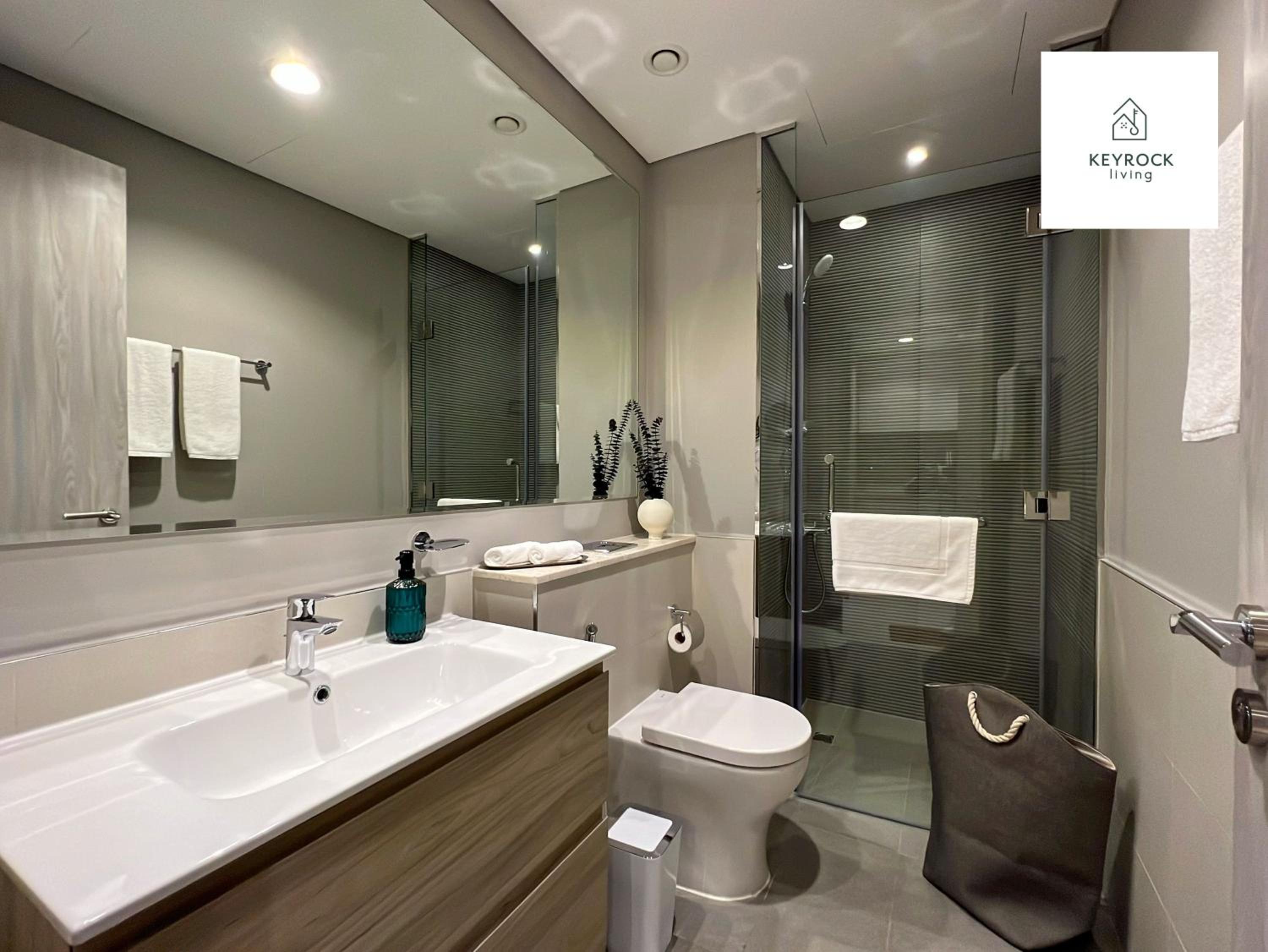 KeyRock Living - 20th Floor Comfort at Zada