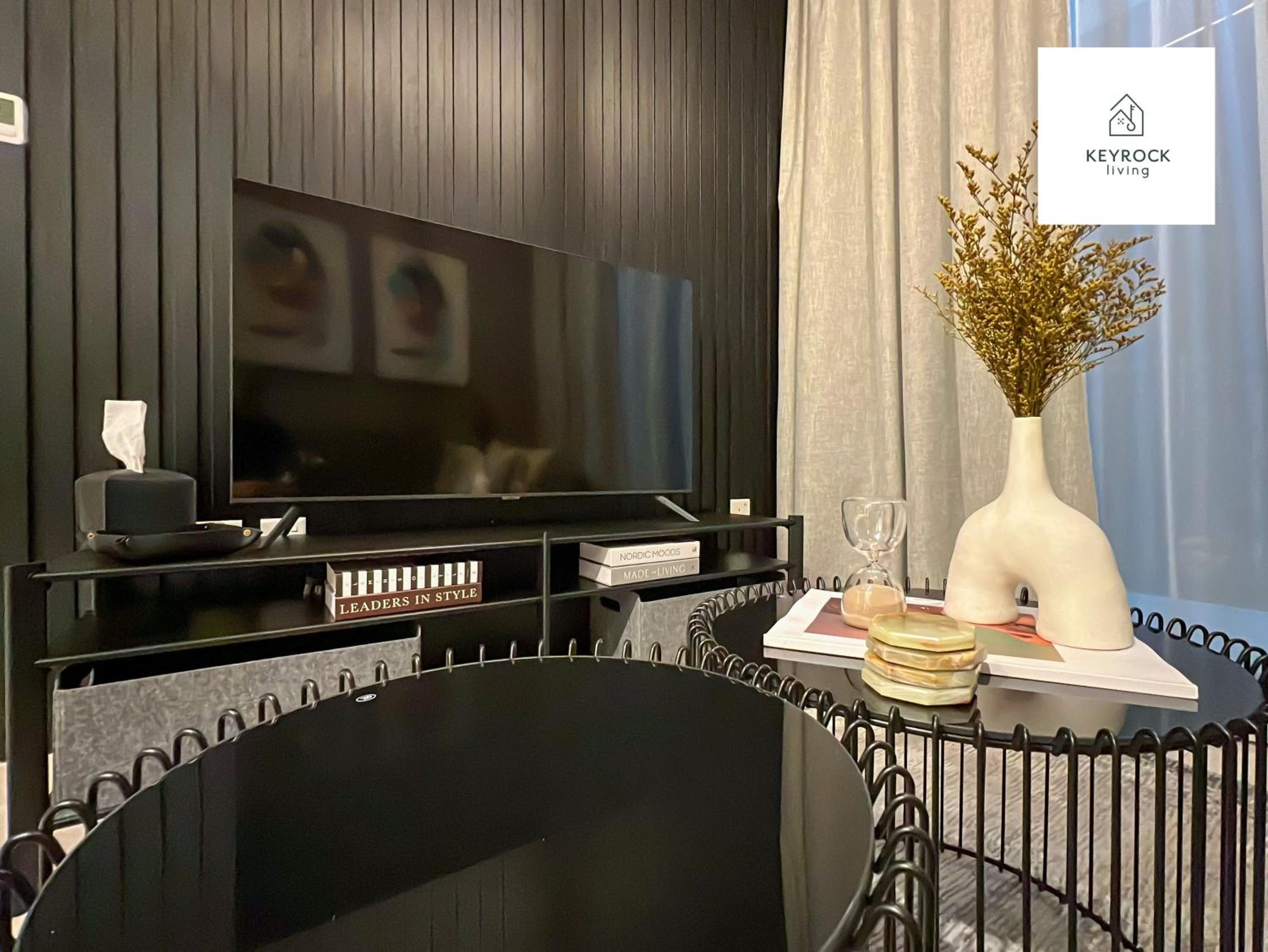 KeyRock Living - 20th Floor Comfort at Zada