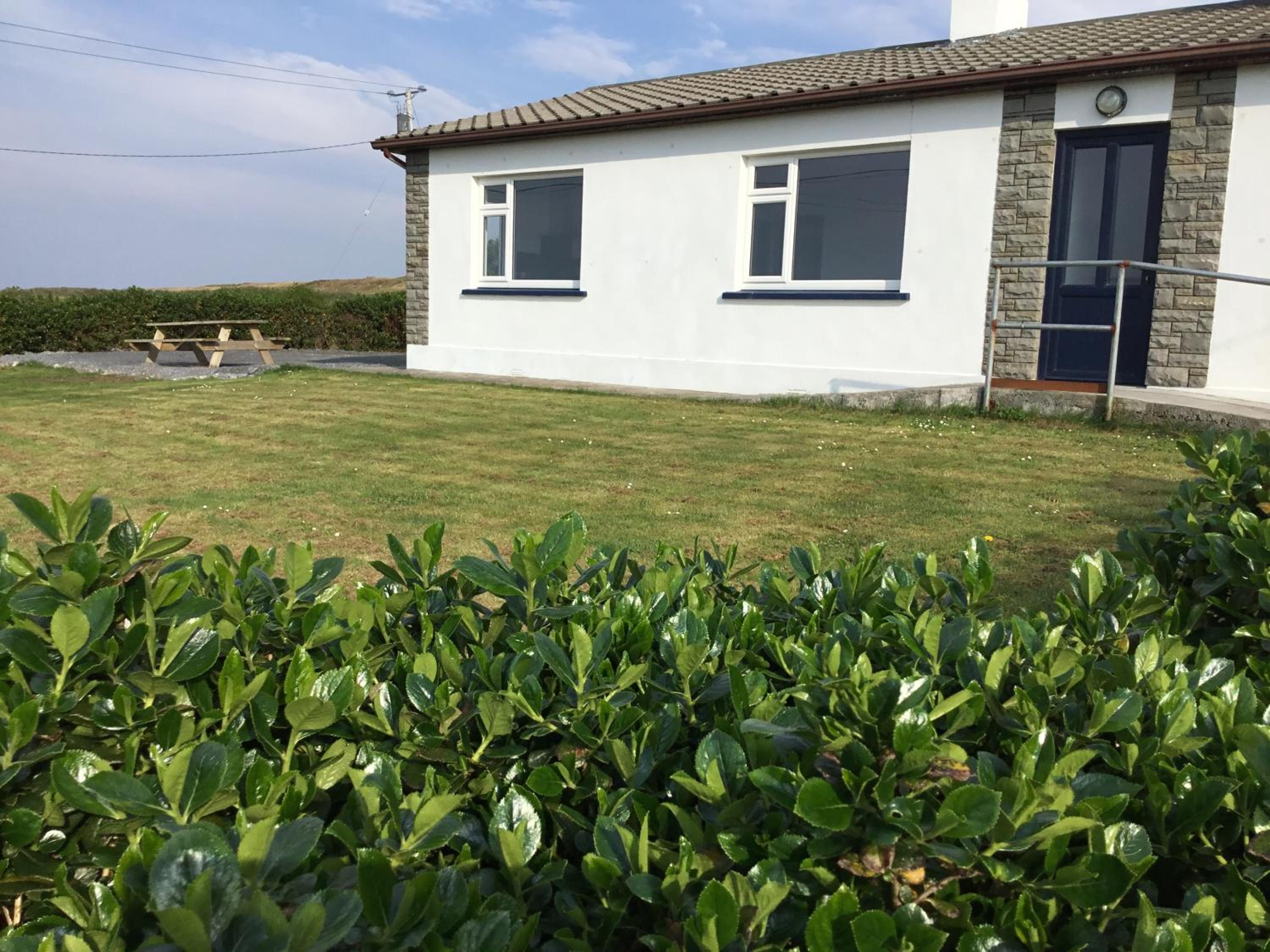 Hotel Doolin View Apartment - Image 1