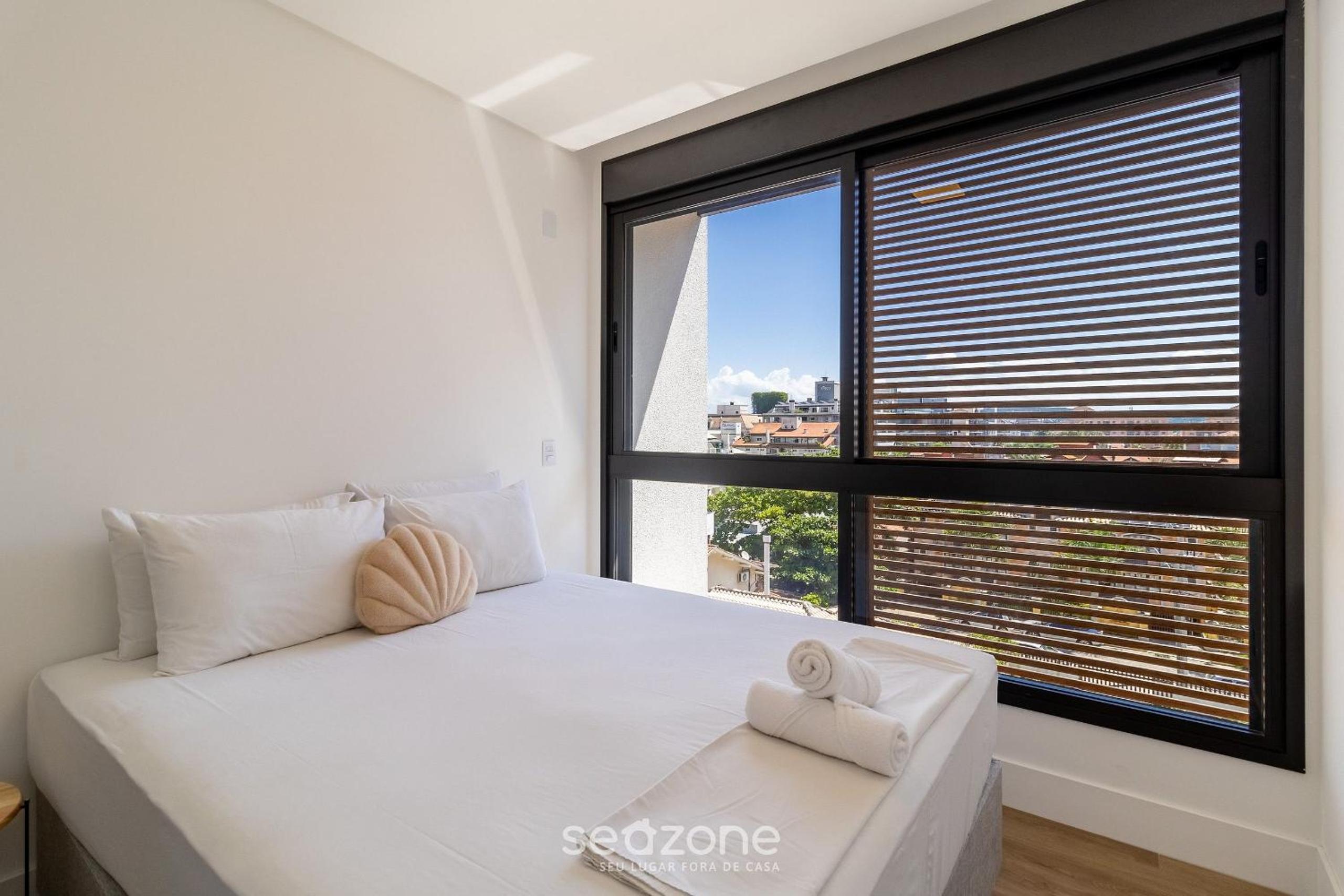 Balcony with sea view 230m from the beach! PRB0405