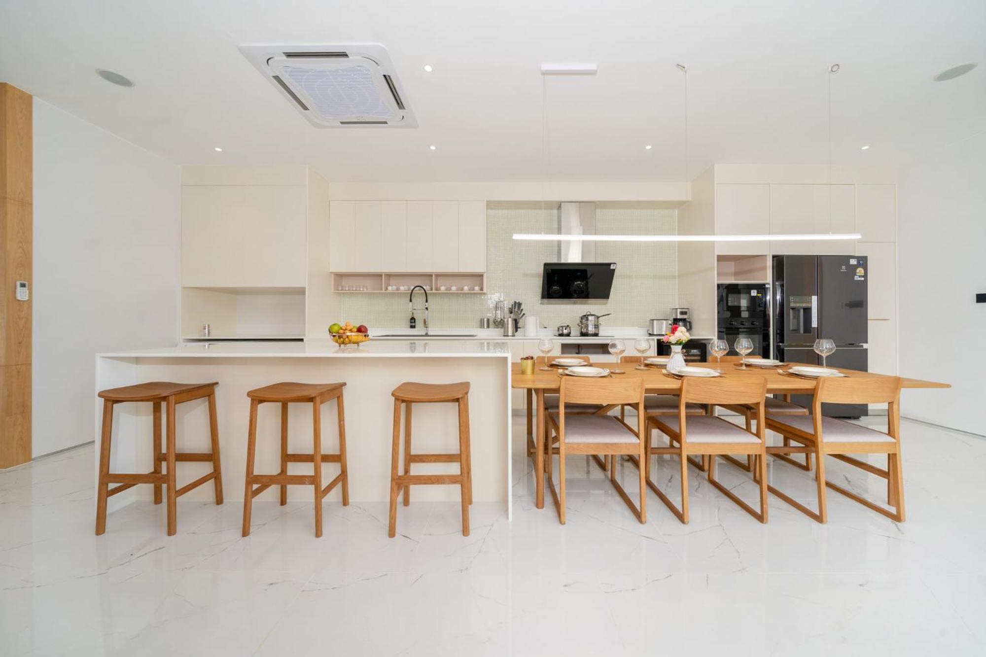 4BR Private Pool Villa near Laguna & Beach - Lux Pride 2 by Warm Plus