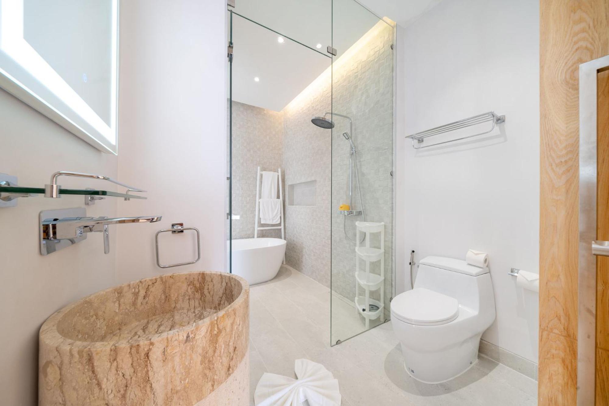 4BR Private Pool Villa near Laguna & Beach - Lux Pride 2 by Warm Plus